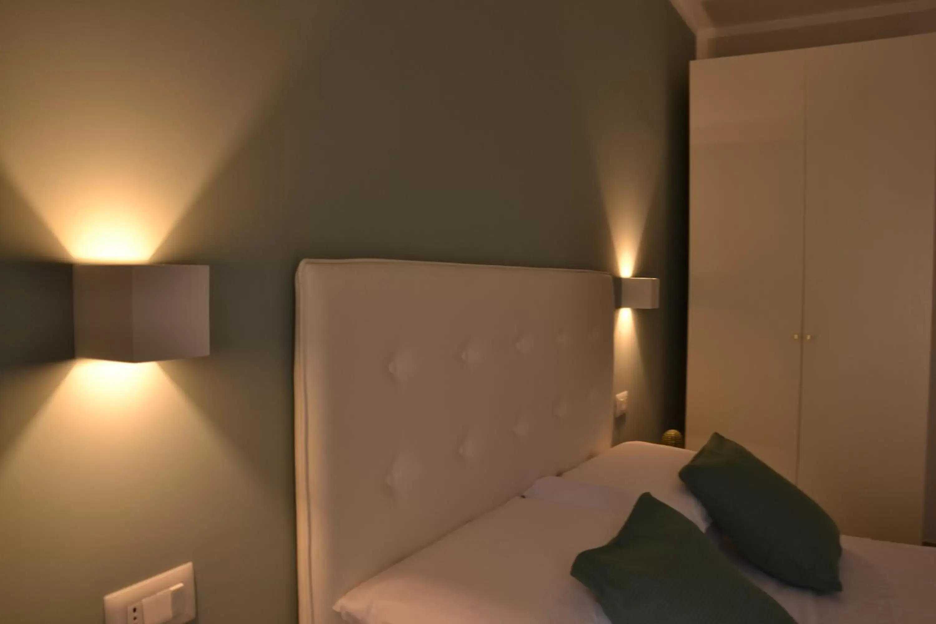 Bedroom, Bed in Luna Nuova Suites