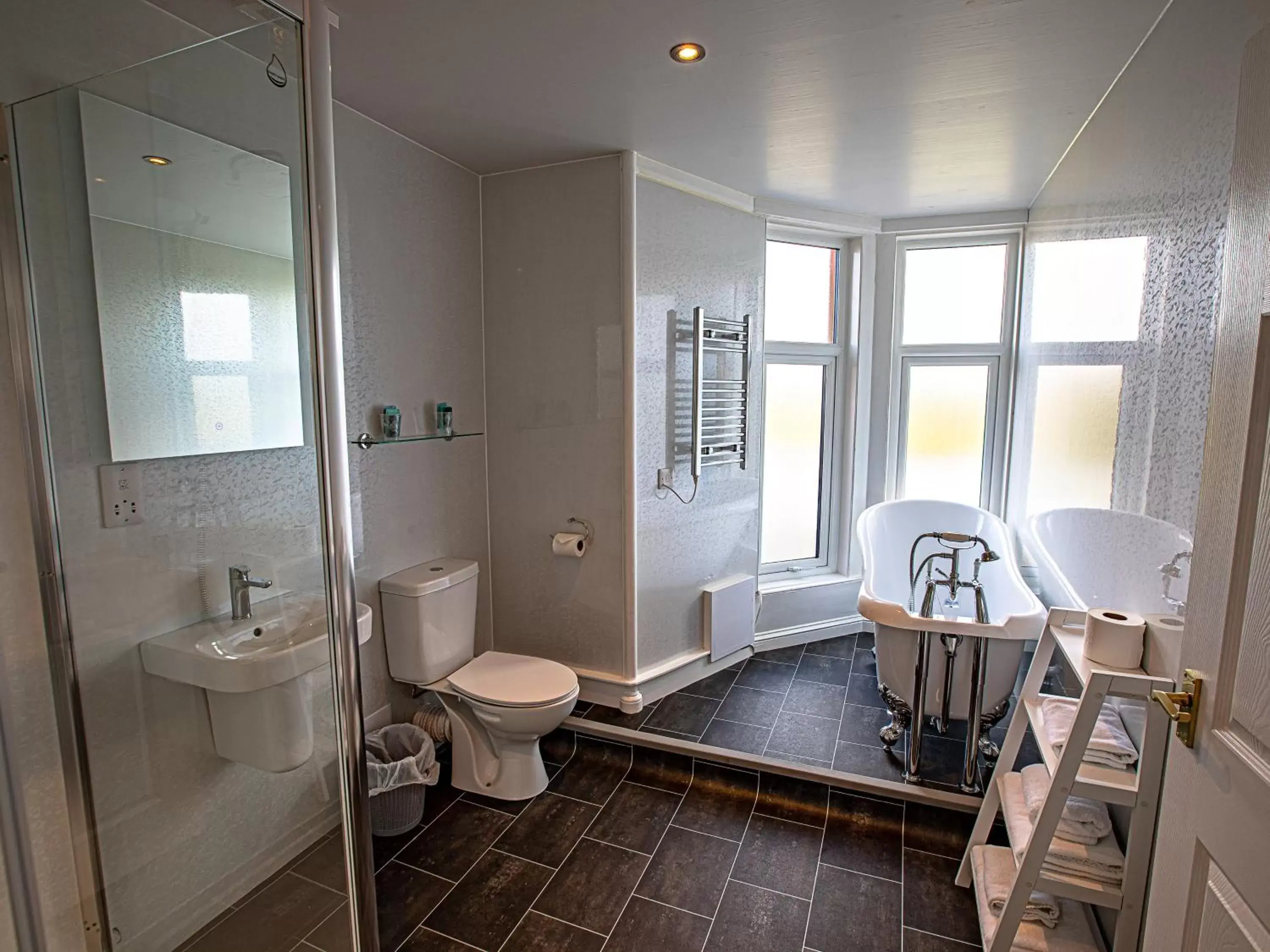Bathroom in Sure Hotel by Best Western Lockerbie