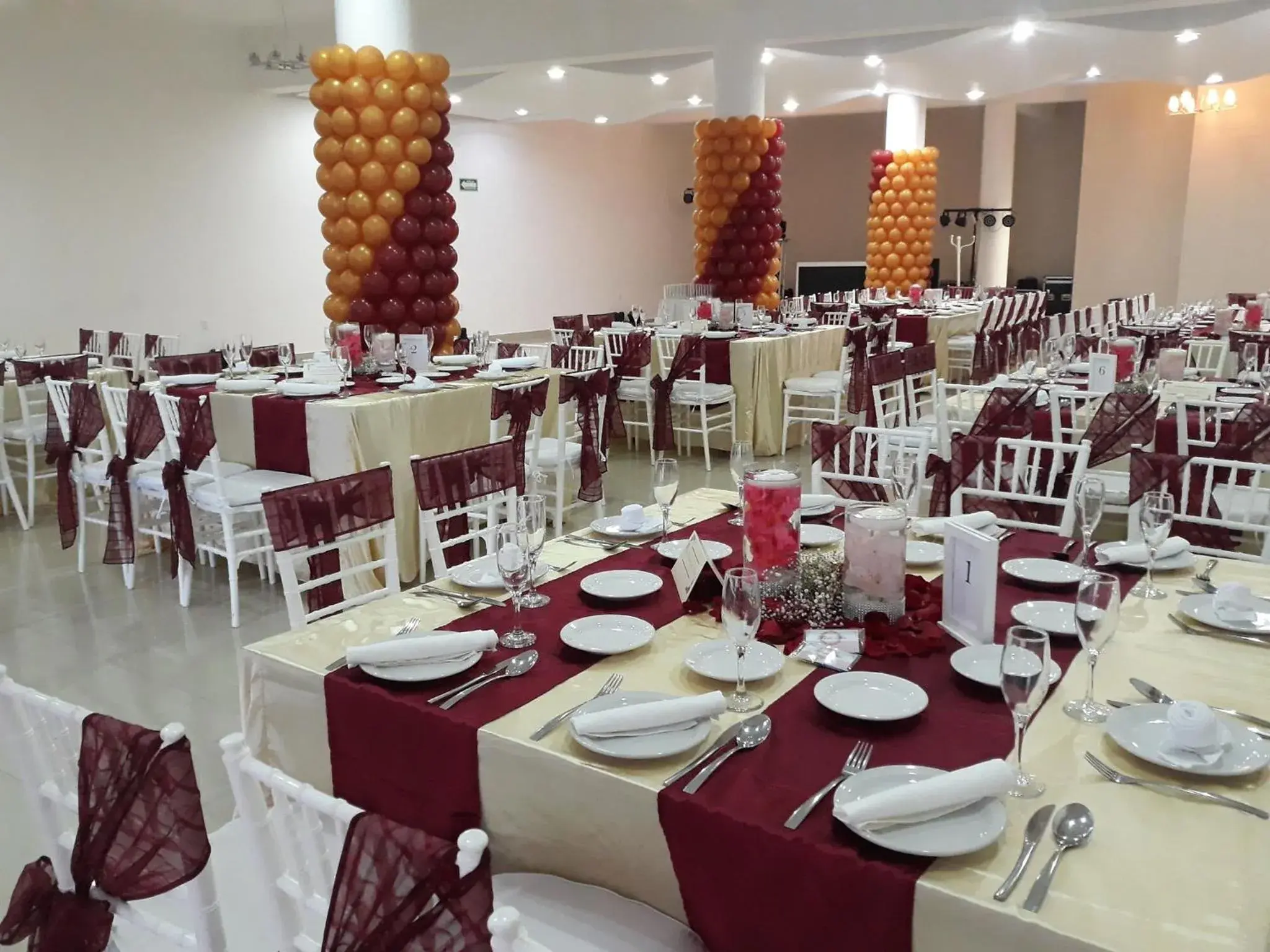 Restaurant/Places to Eat in Chiapas Hotel Express