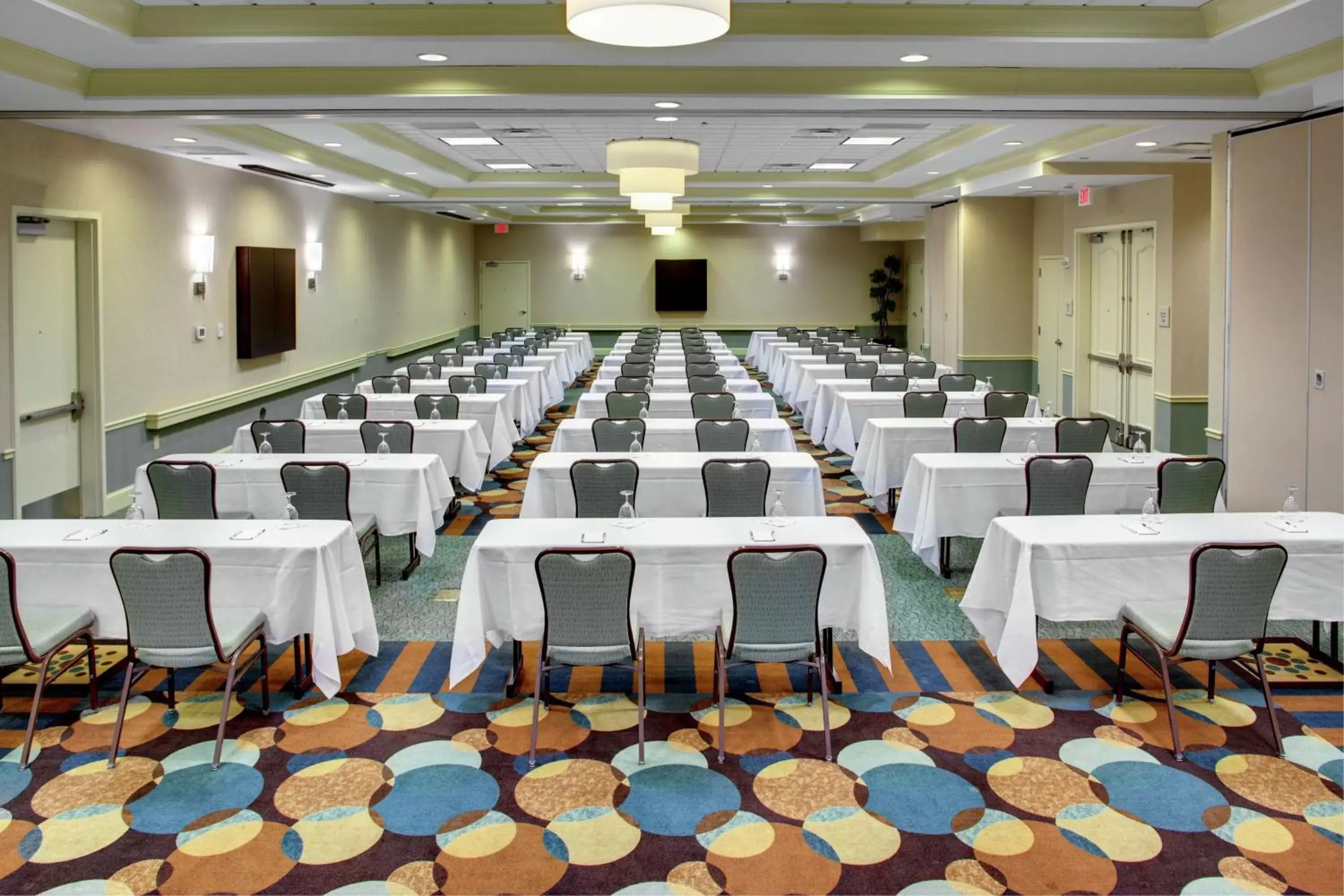 Meeting/conference room in Hilton Garden Inn Richmond Airport Meeting/conference room in Hilton Garden Inn Richmond Airport