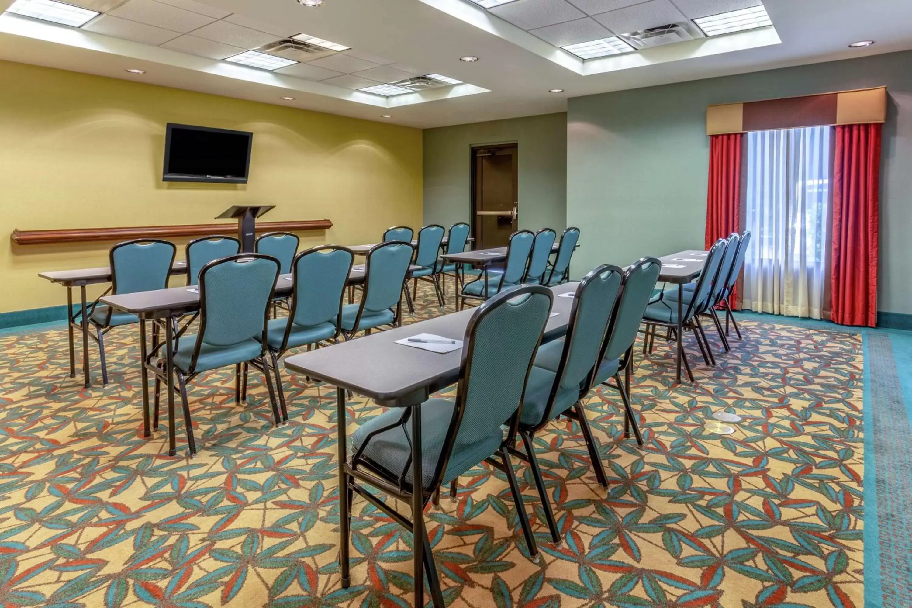 Meeting/conference room in Hampton Inn Okeechobee - Lake Okeechobee