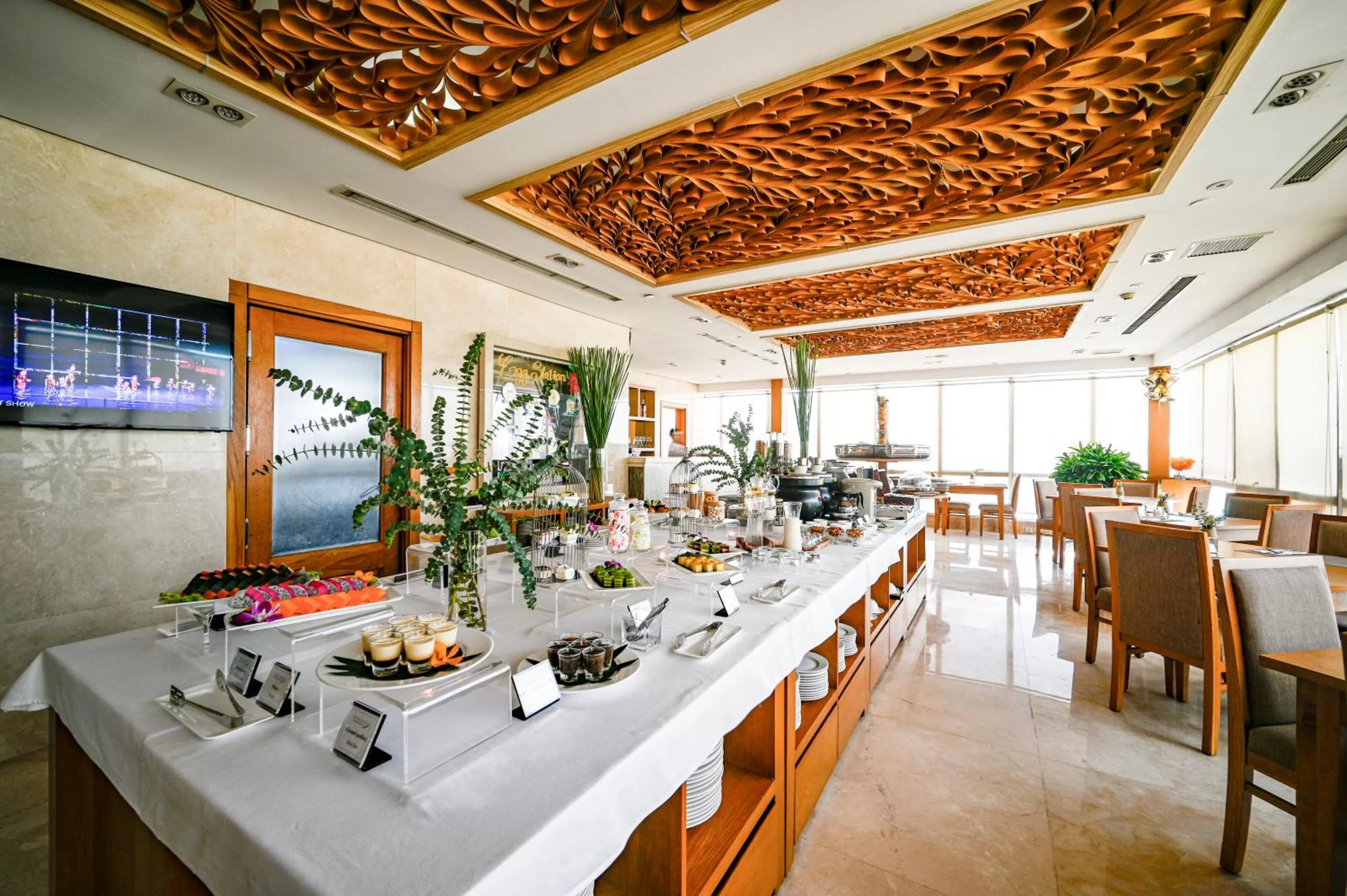 Restaurant/places to eat in Paradise Saigon Boutique Hotel & Spa