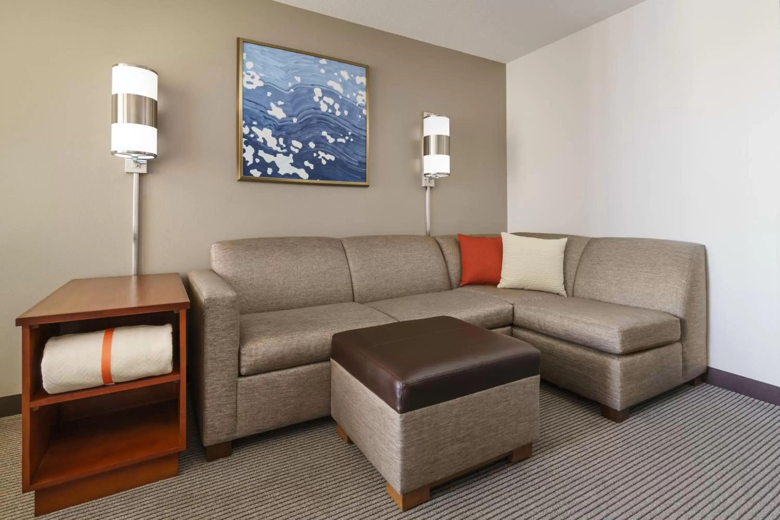 Bedroom, Seating Area in Hyatt Place Fort Lauderdale Airport/Cruise Port