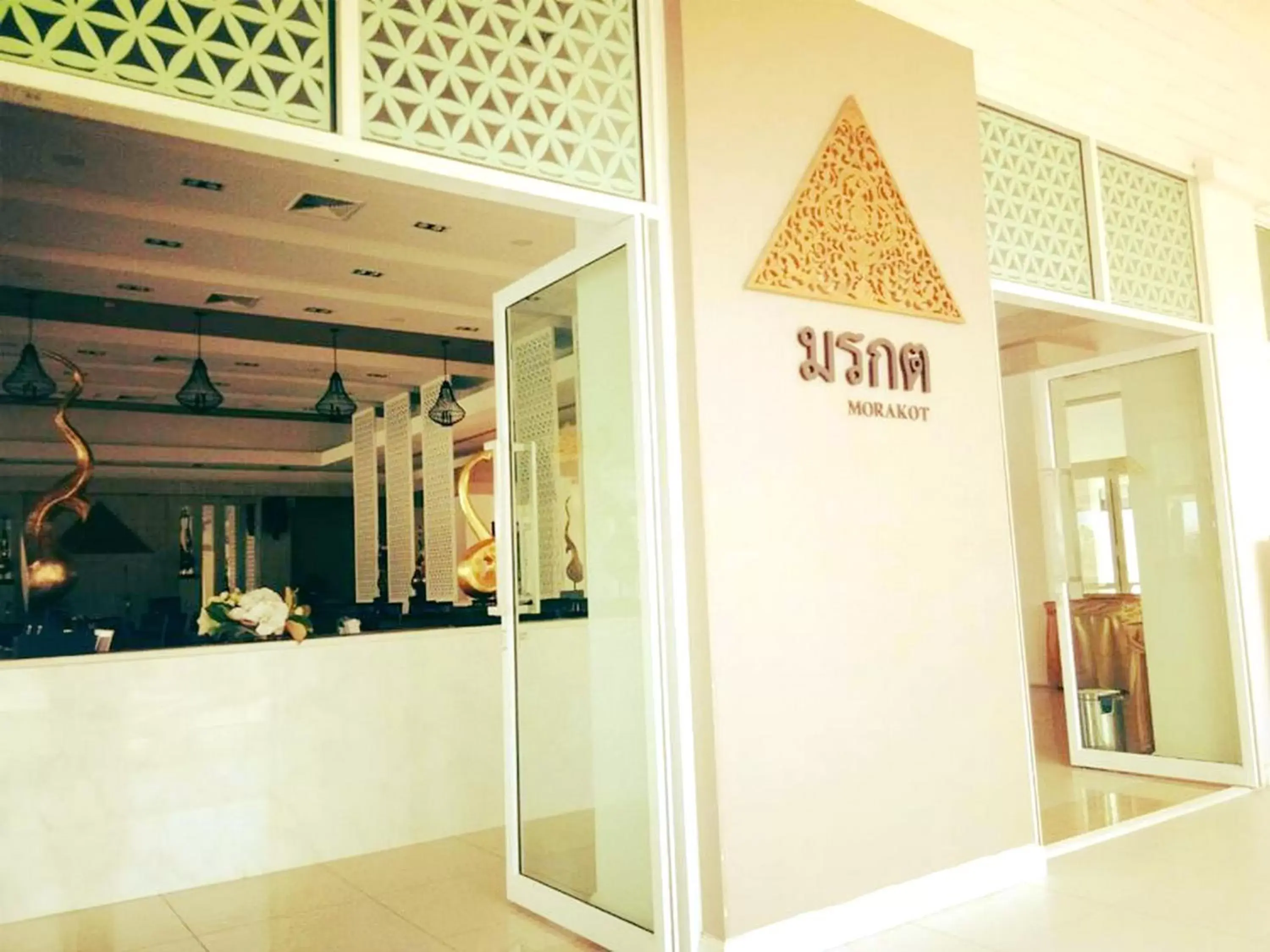 Restaurant/places to eat in Green Lake Resort - SHA Extra Plus Certified Restaurant/places to eat in Green Lake Resort - SHA Extra Plus Certified