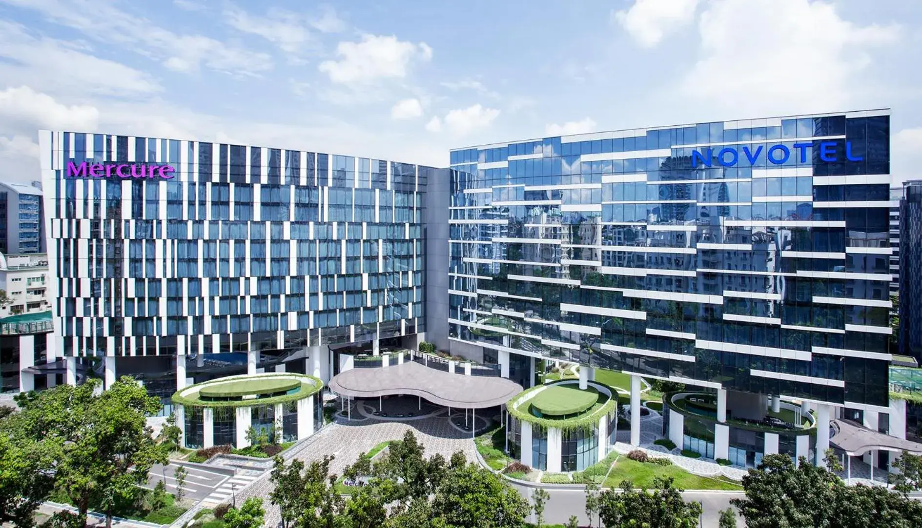 Bird's eye view, Property Building in Novotel Singapore On Stevens
