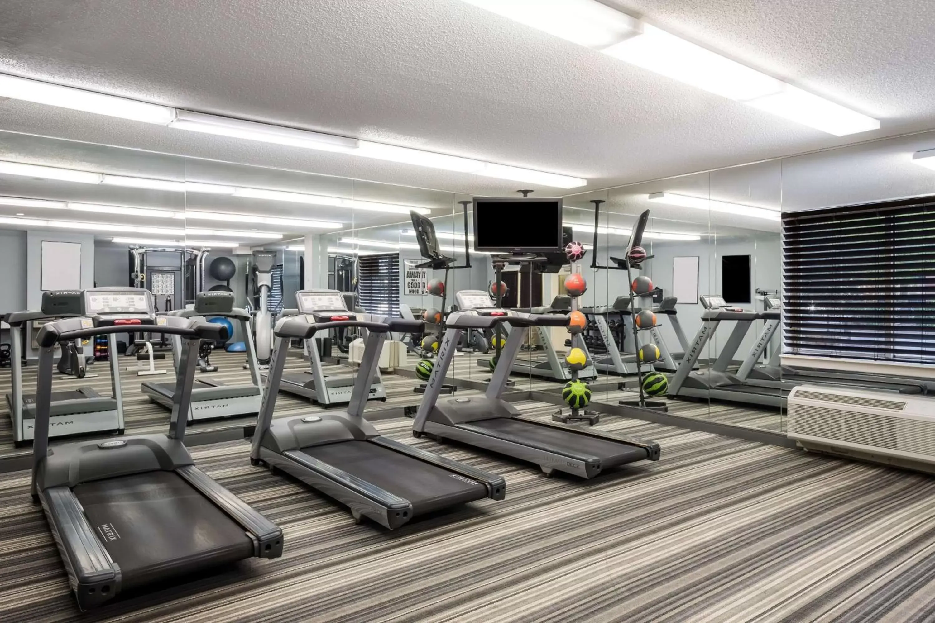 Spa and wellness centre/facilities, Fitness Center/Facilities in Sonesta Simply Suites Jersey City