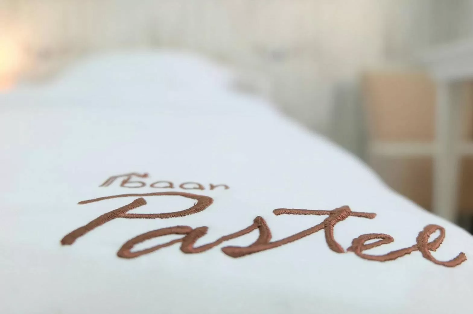 Property logo or sign, Bed in Noble Baan Pastel