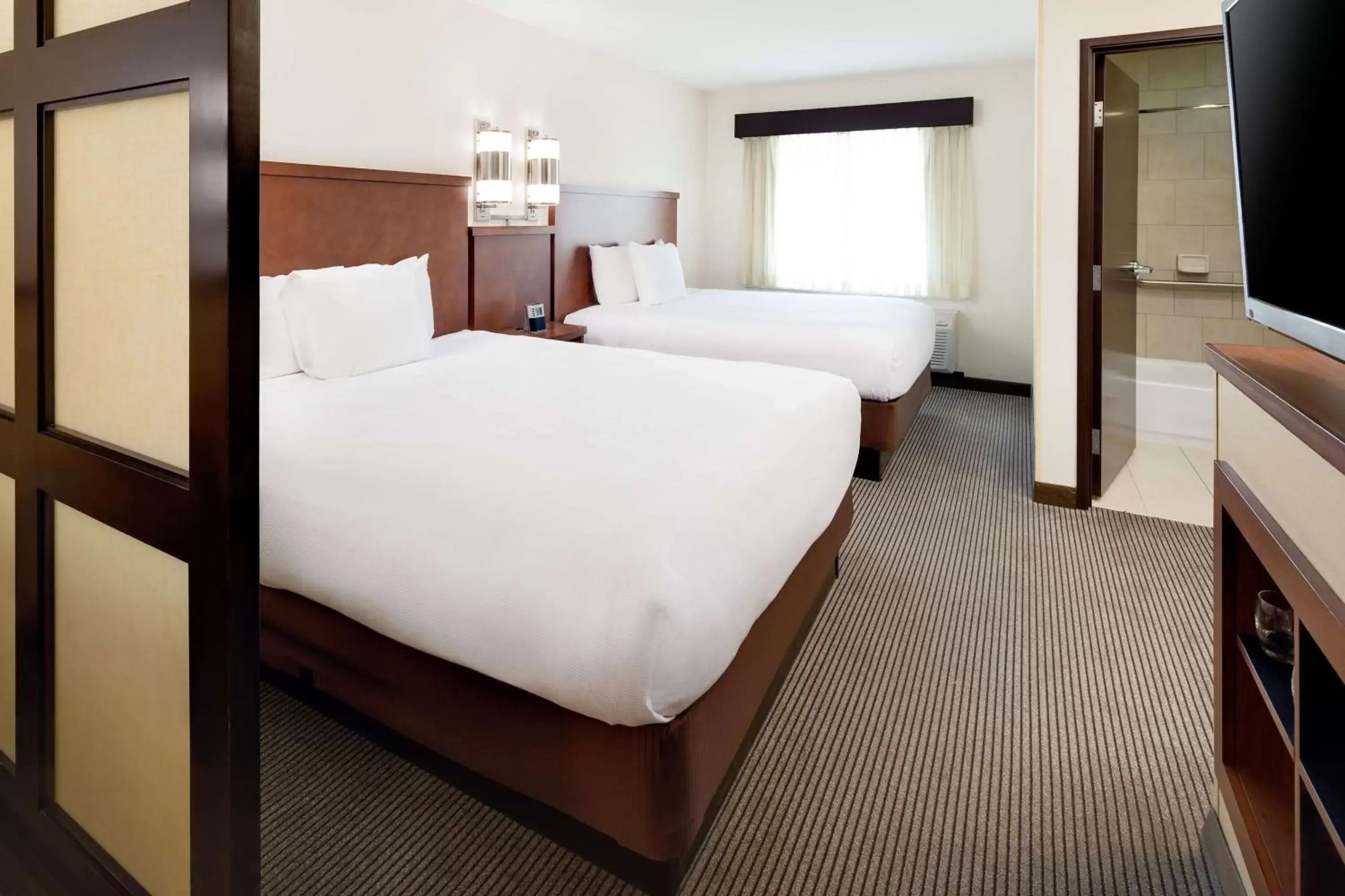 Photo of the whole room, Bed in Hyatt Place South Bend/Mishawaka Photo of the whole room, Bed in Hyatt Place South Bend/Mishawaka