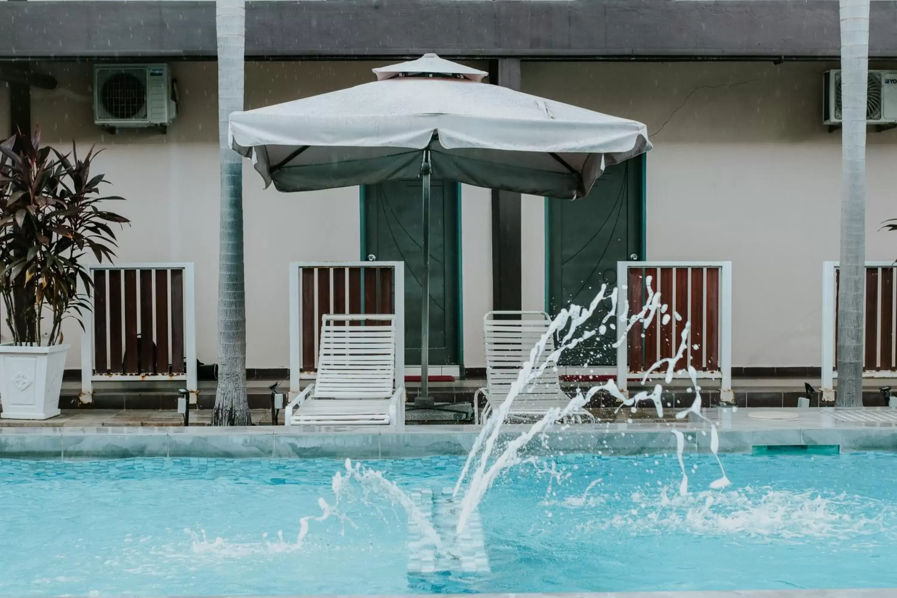 Swimming Pool in Destini Akef Villa