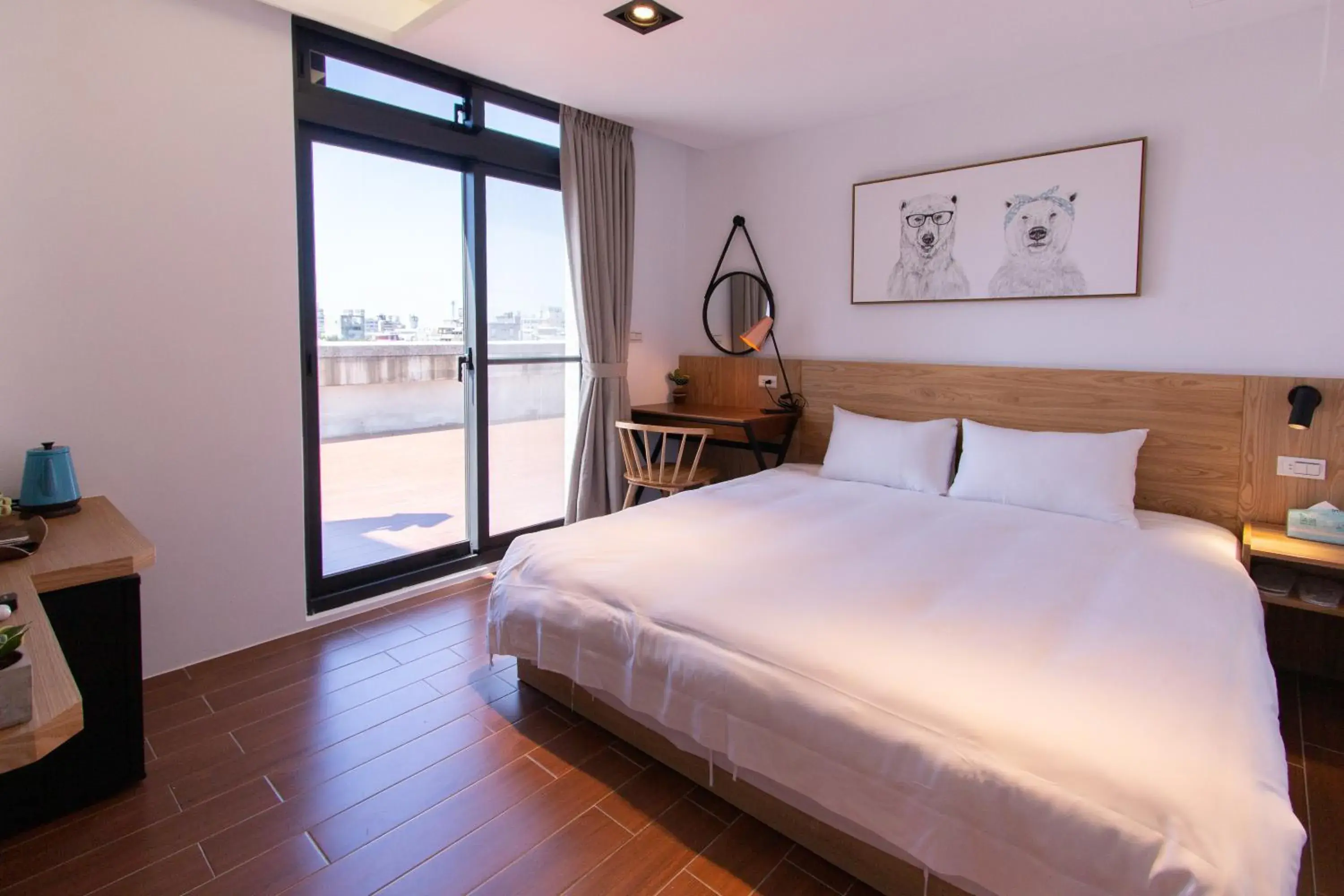 Photo of the whole room, Bed in We Love Inn Photo of the whole room, Bed in We Love Inn