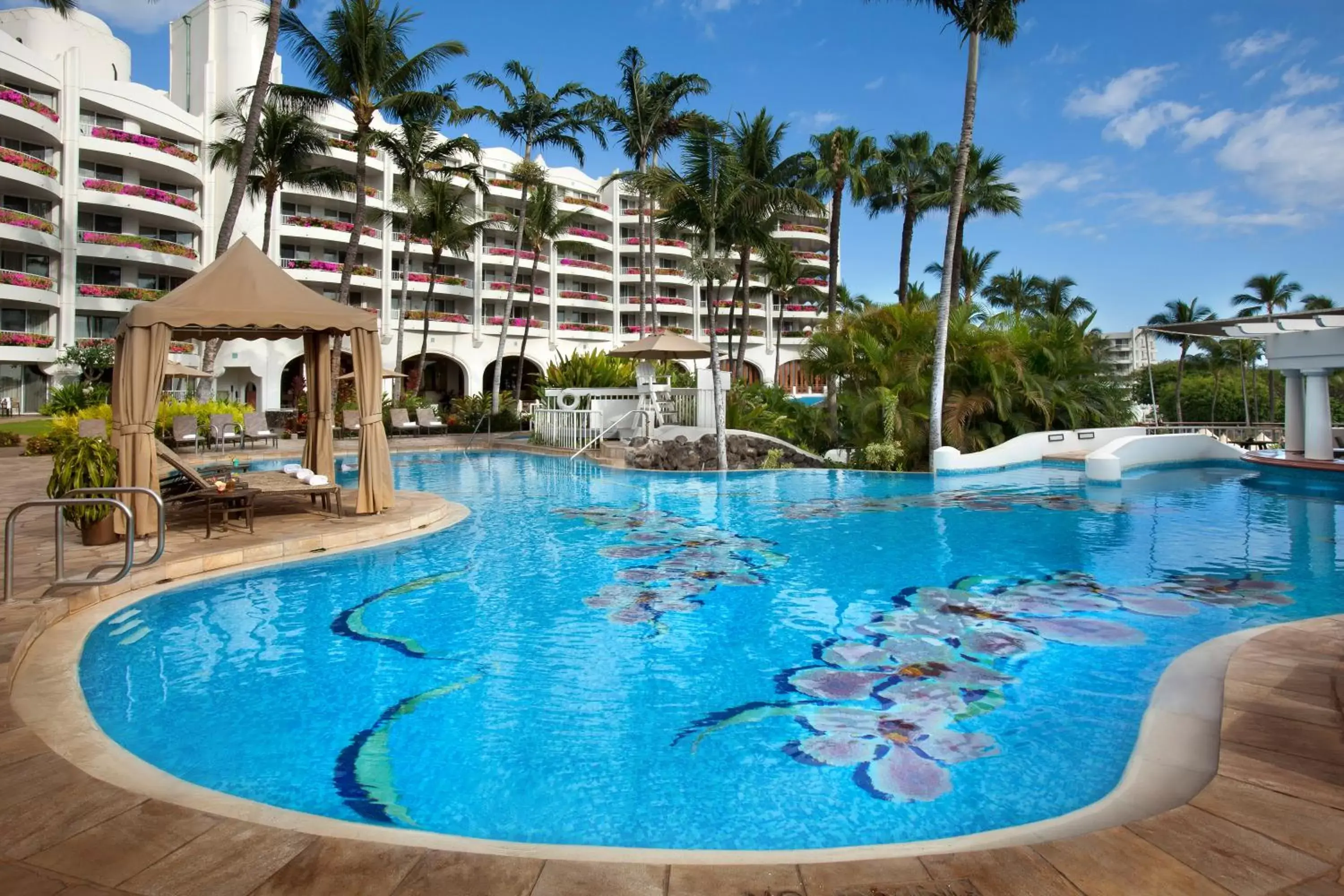 Swimming Pool in Fairmont Kea Lani, Maui