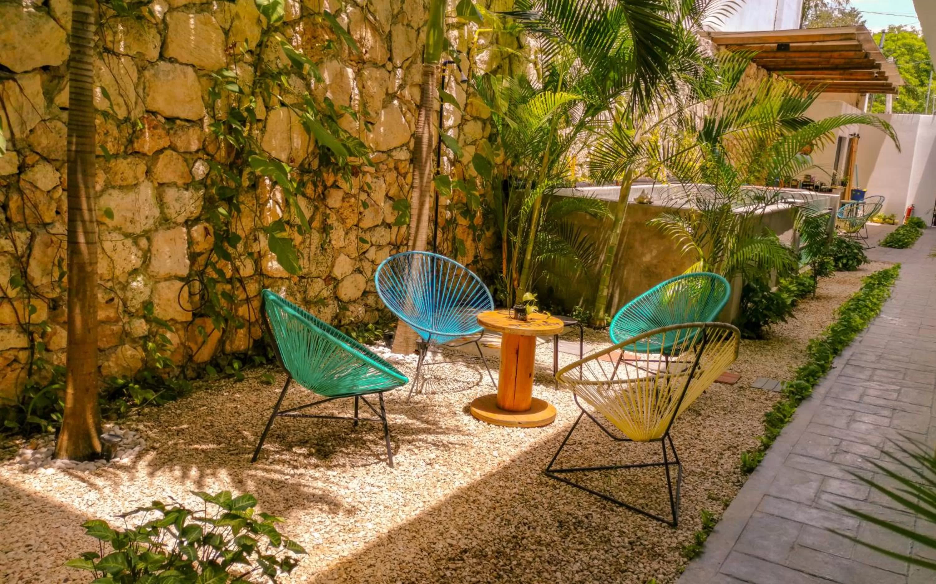 Patio in Les Suites Calle 2 by Galian