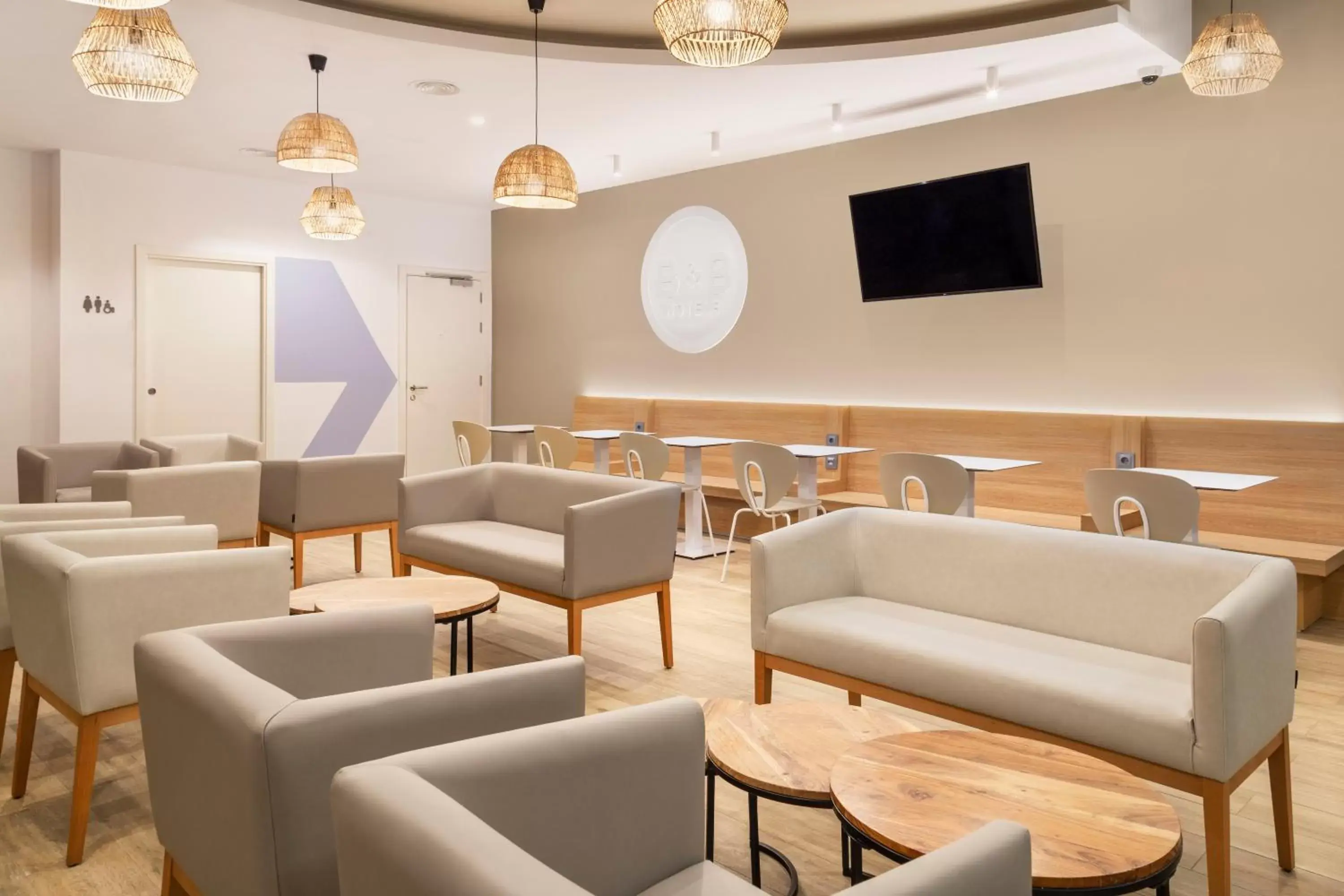 Area and facilities, Lounge/Bar in B&B HOTEL Murcia