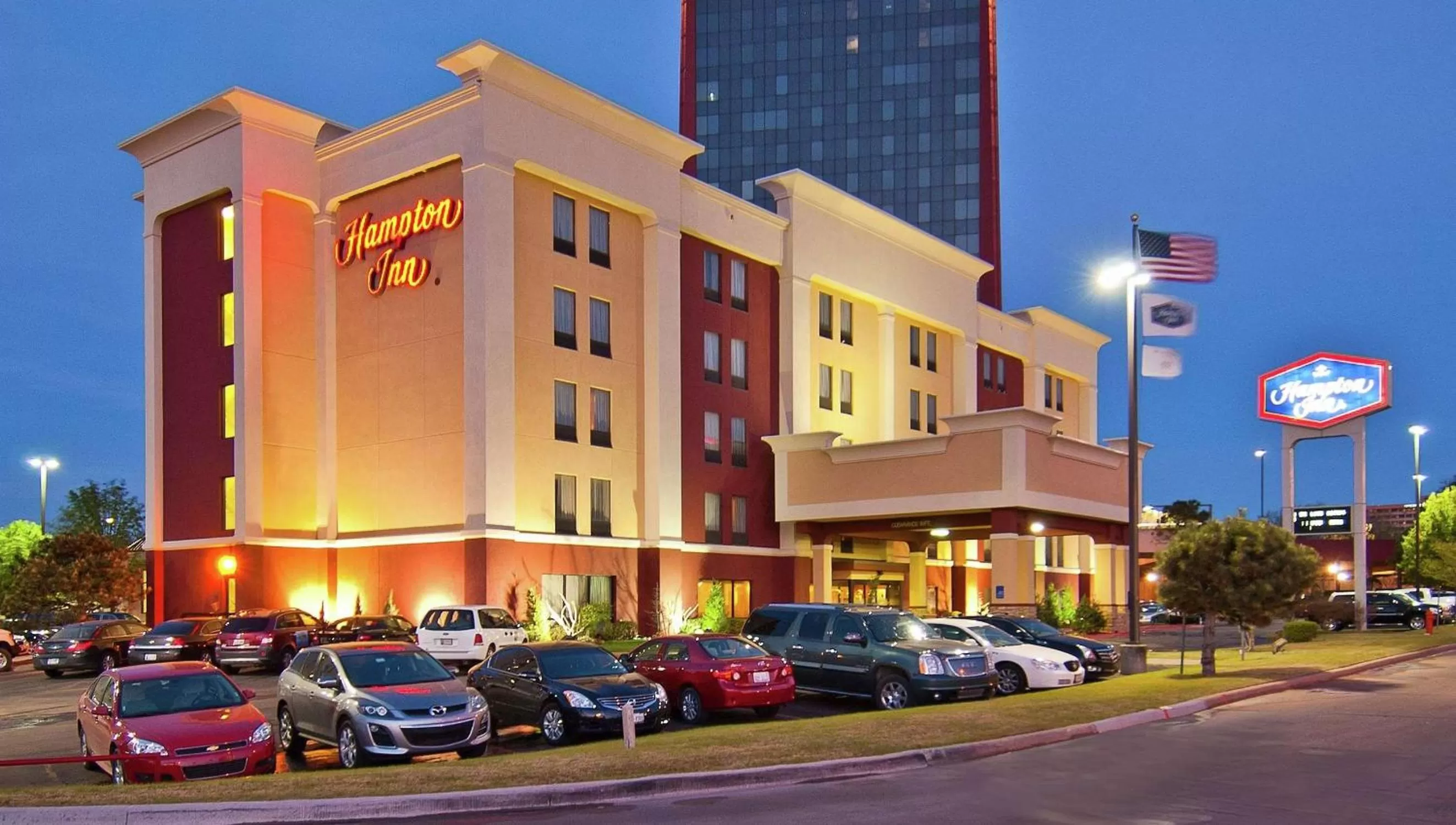 Property building in Hampton Inn Oklahoma City-Northwest