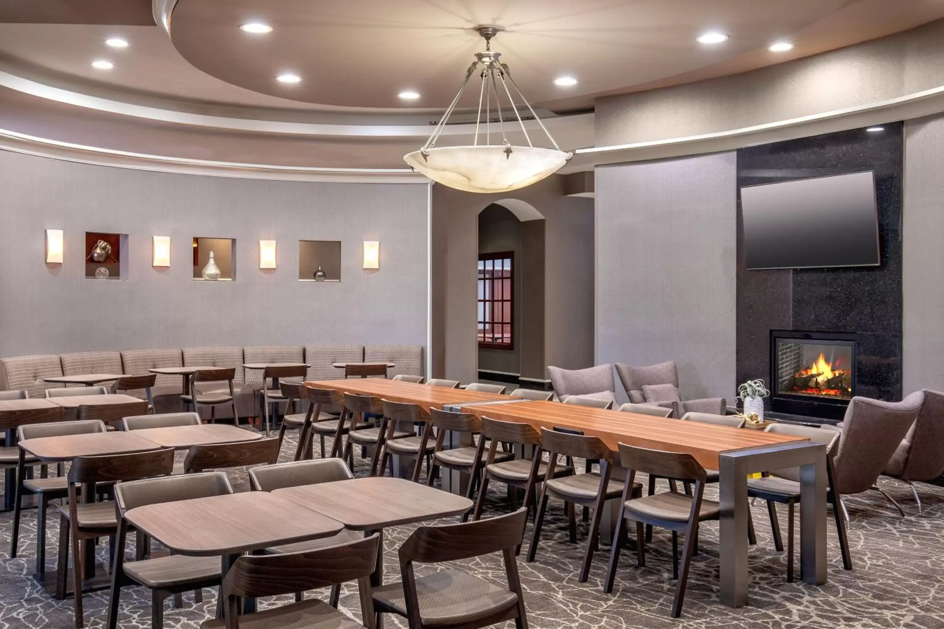 Breakfast, Restaurant/Places to Eat in SpringHill Suites by Marriott Norfolk Virginia Beach