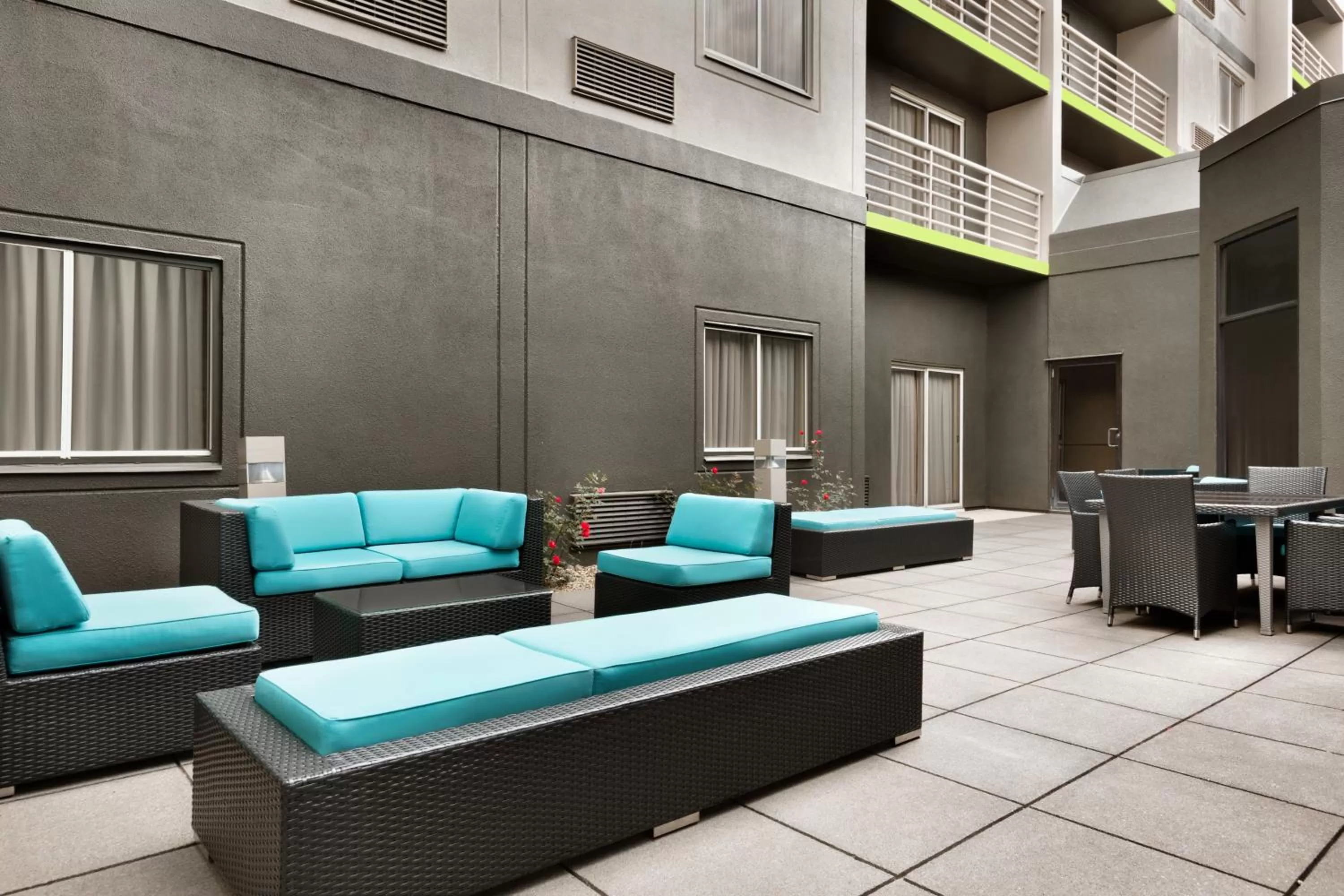 Balcony/Terrace in Radisson Akron-Fairlawn Copley