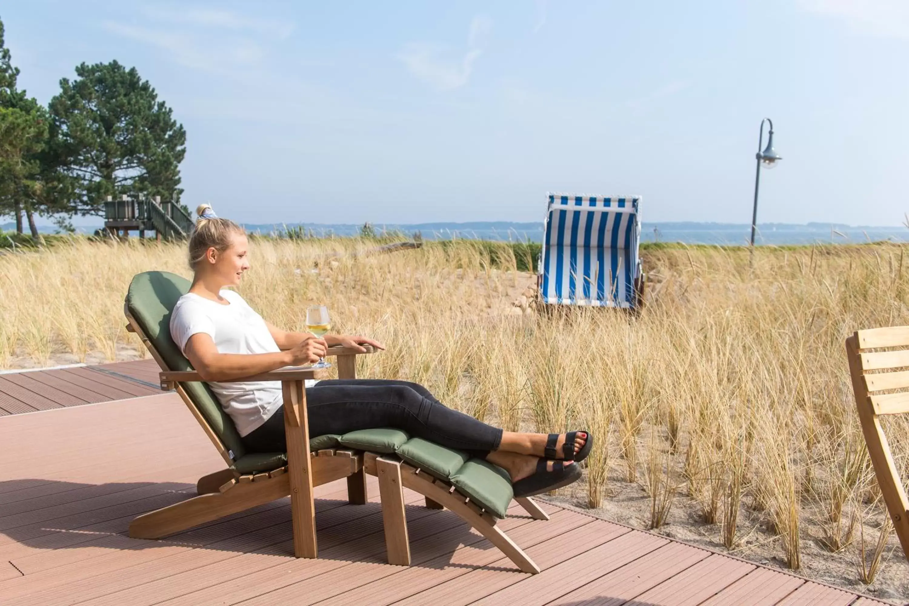 Sea view in Ostsee-Strandhaus-Holnis