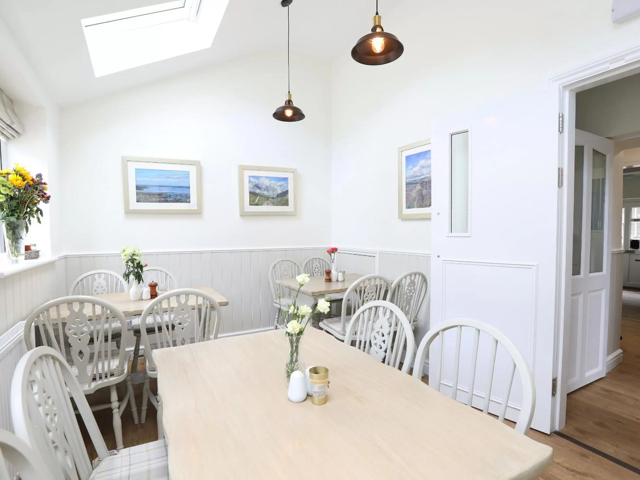 Dining area in The Willow Bed and Breakfast