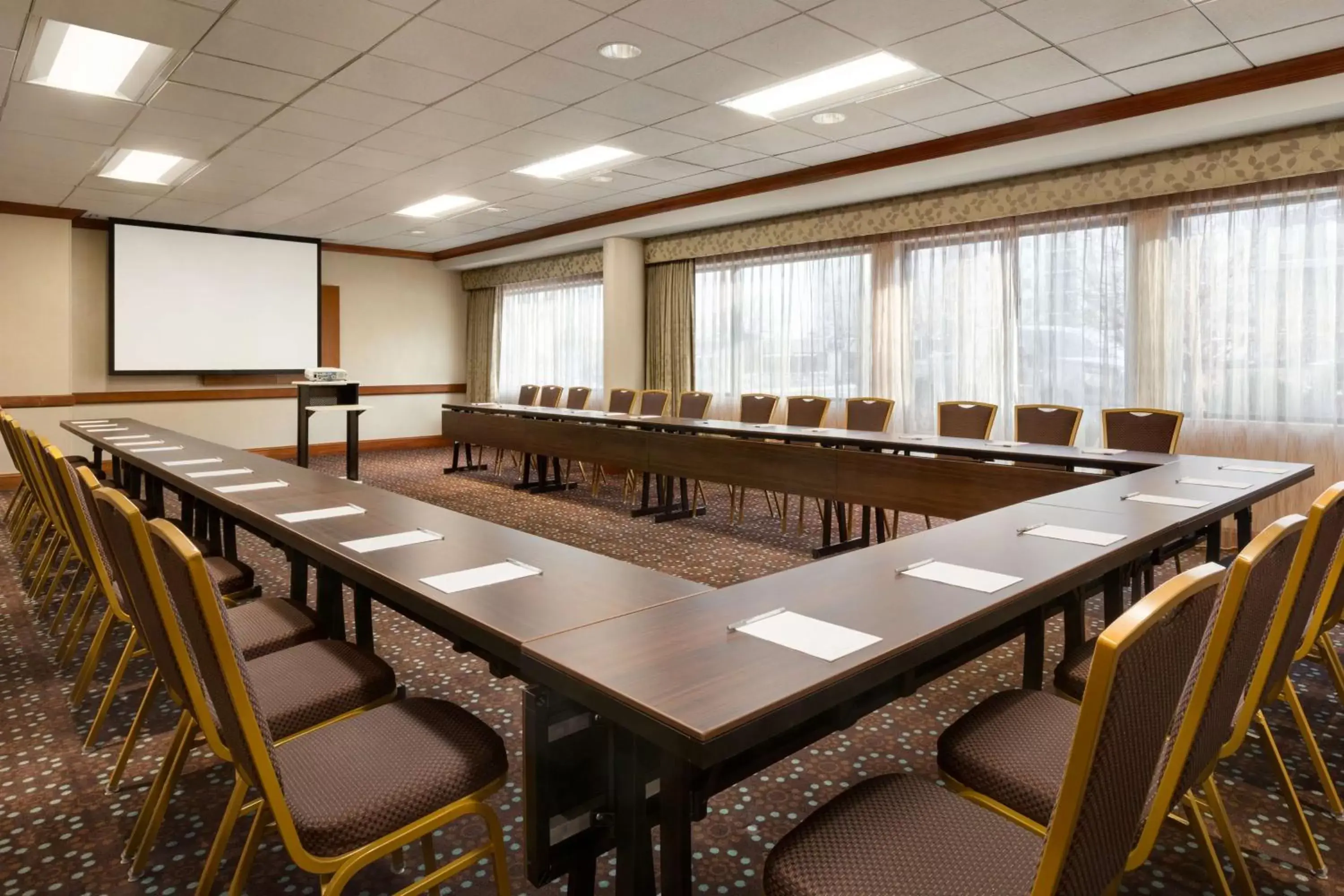 Meeting/conference room in Hampton Inn Denver West Federal Center