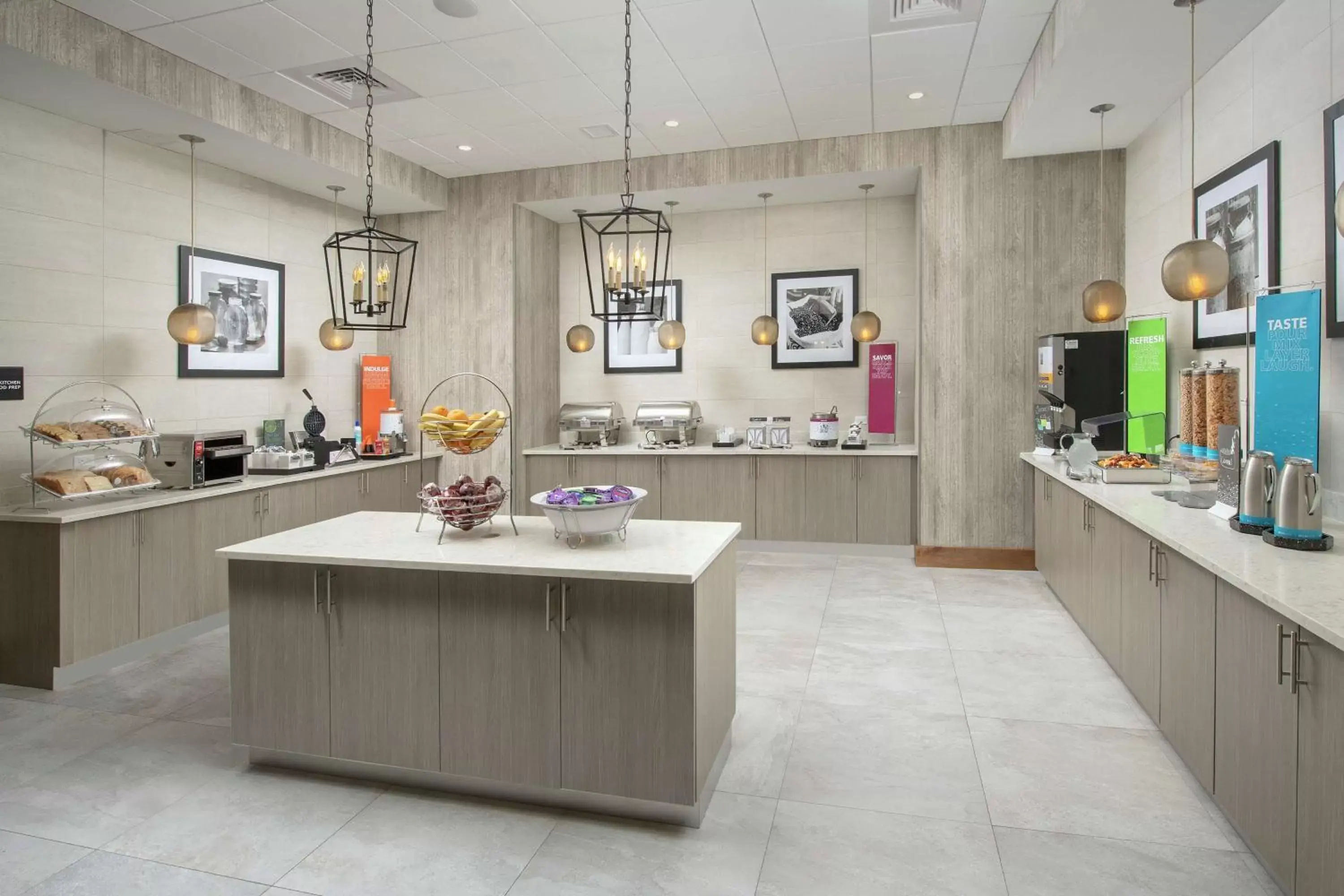 Breakfast in Hampton Inn Marathon - Florida Keys Breakfast in Hampton Inn Marathon - Florida Keys