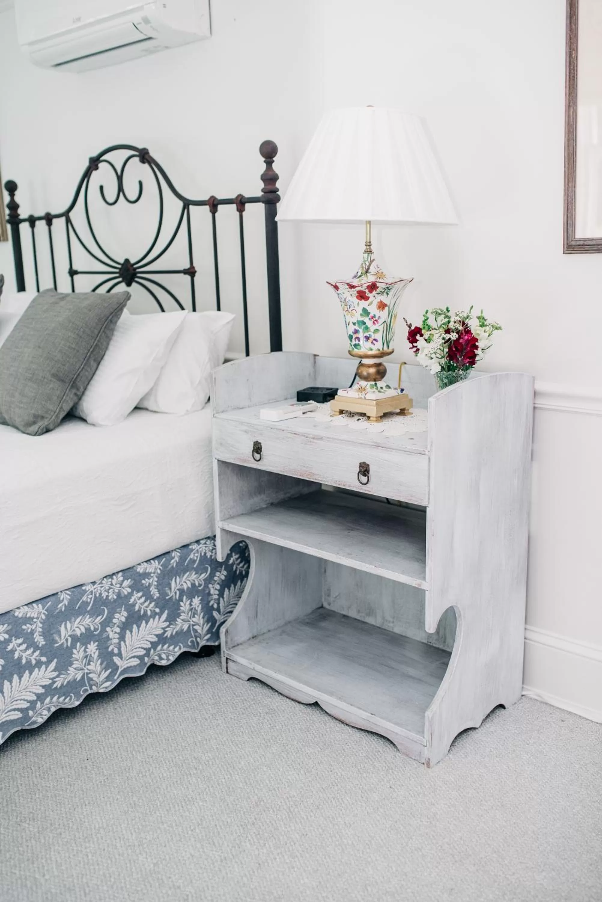 Bedroom, Bed in Benn Conger Inn