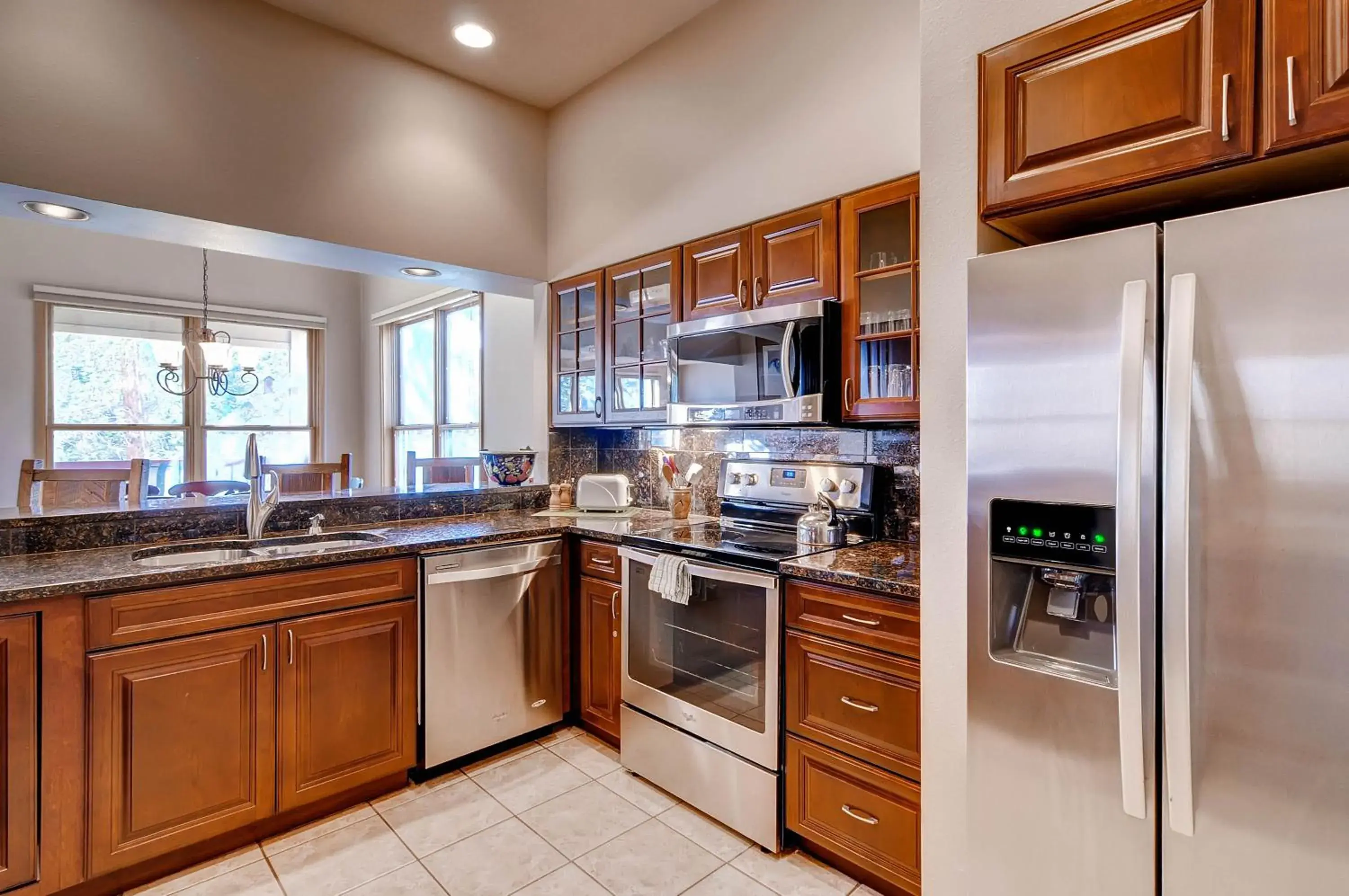 Kitchen or kitchenette, Kitchen/Kitchenette in Aspen Ridge Condominiums by Keystone Resort