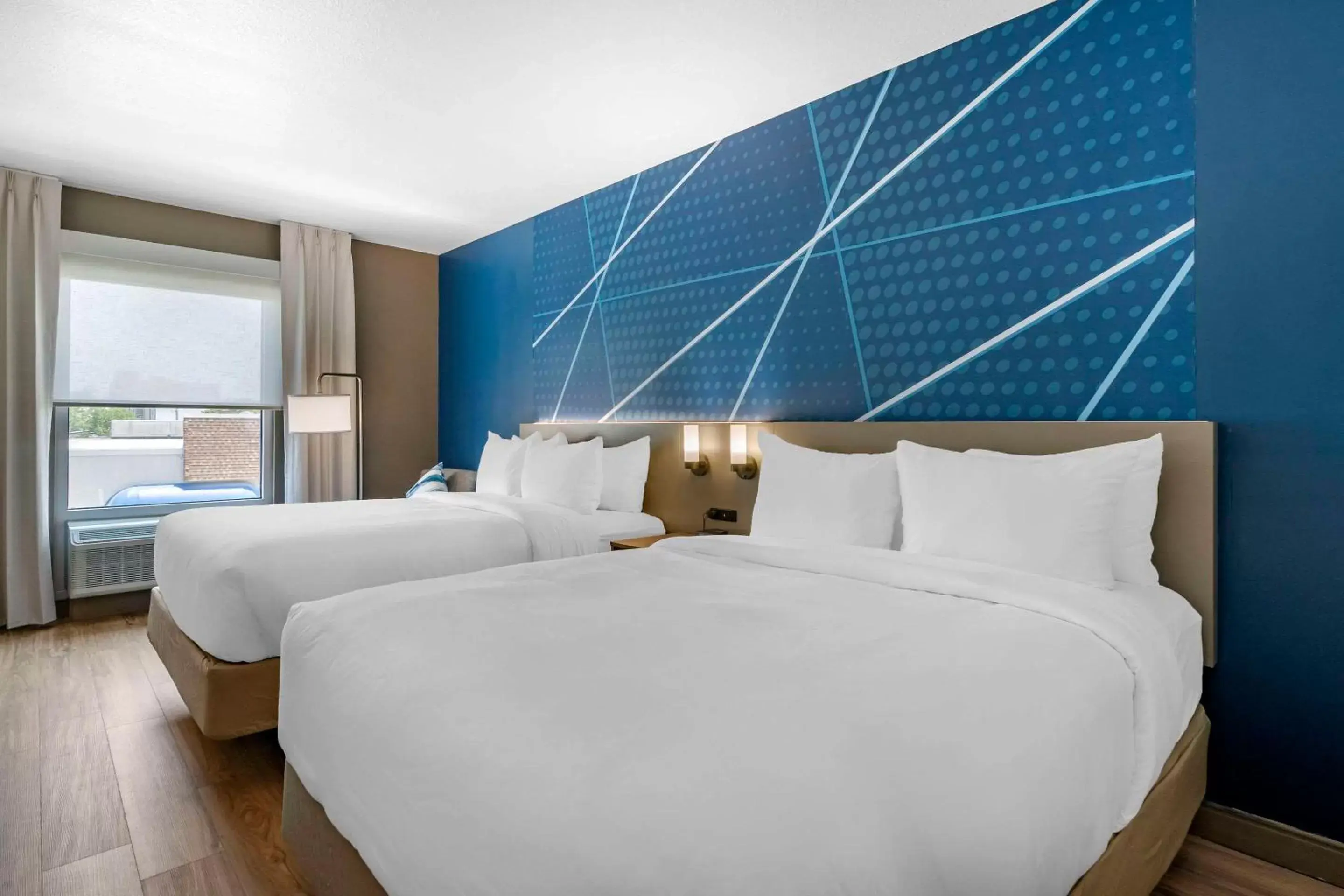 Bedroom, Bed in Comfort Inn & Suites New Port Richey Downtown District