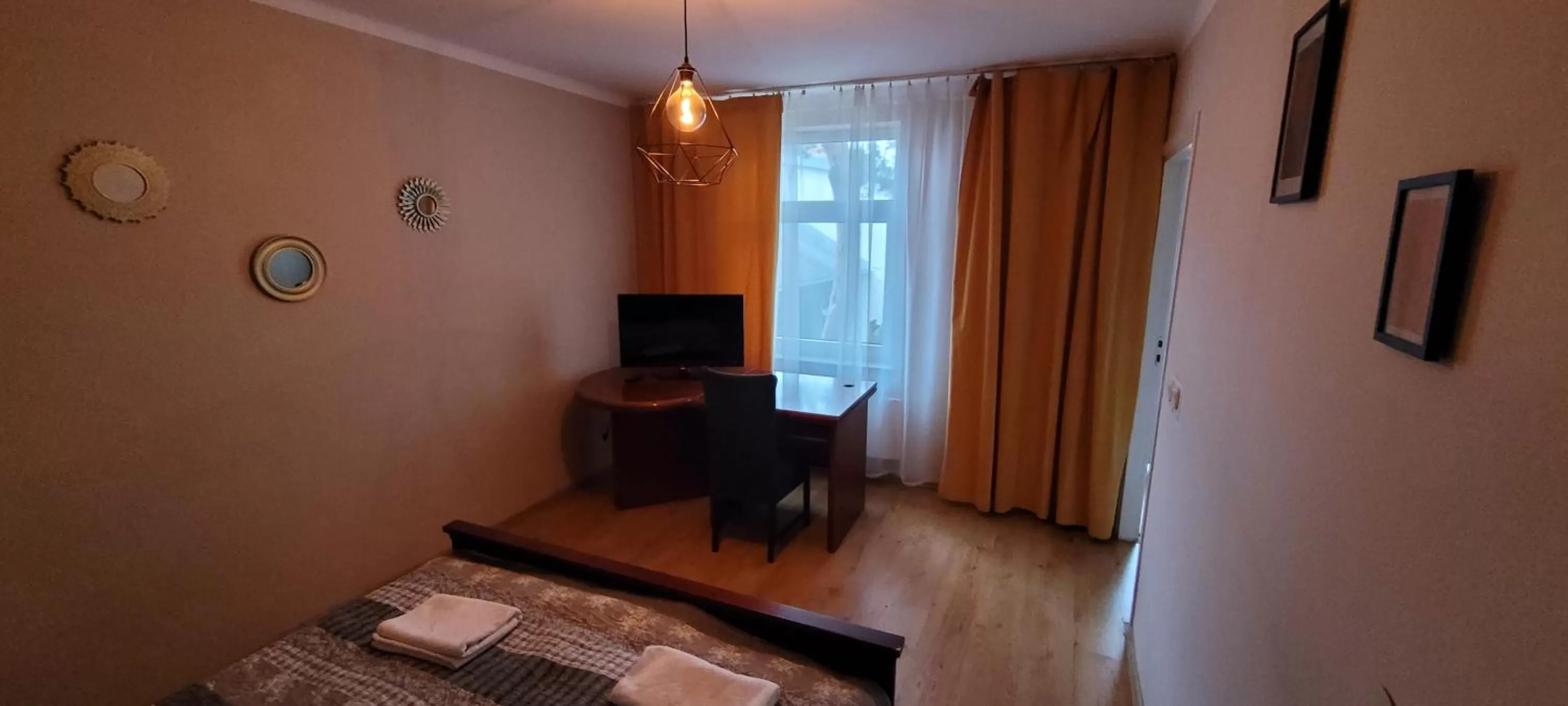 Dworek Pokoje Gościnne