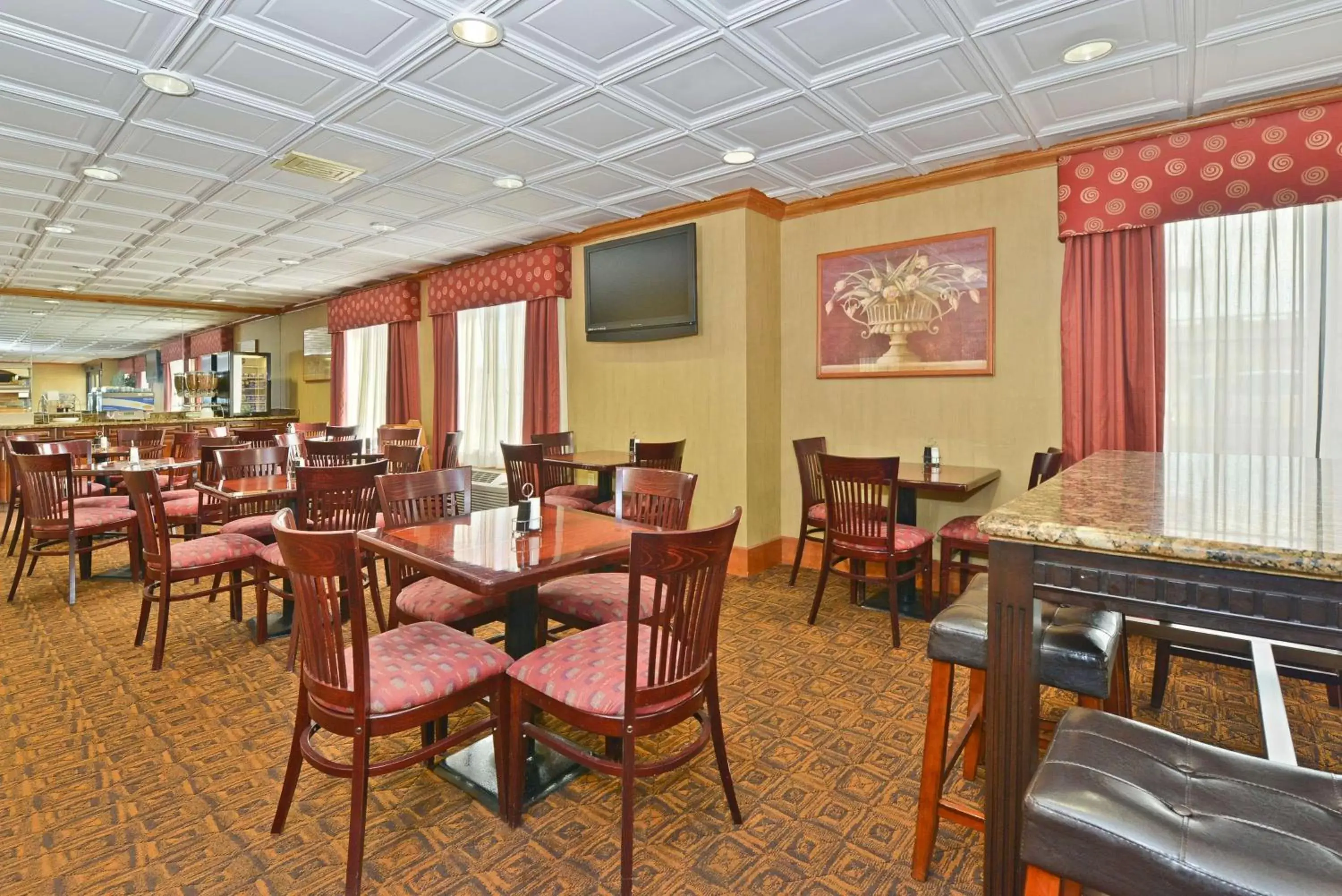 Restaurant/Places to Eat in Best Western Marion Hotel