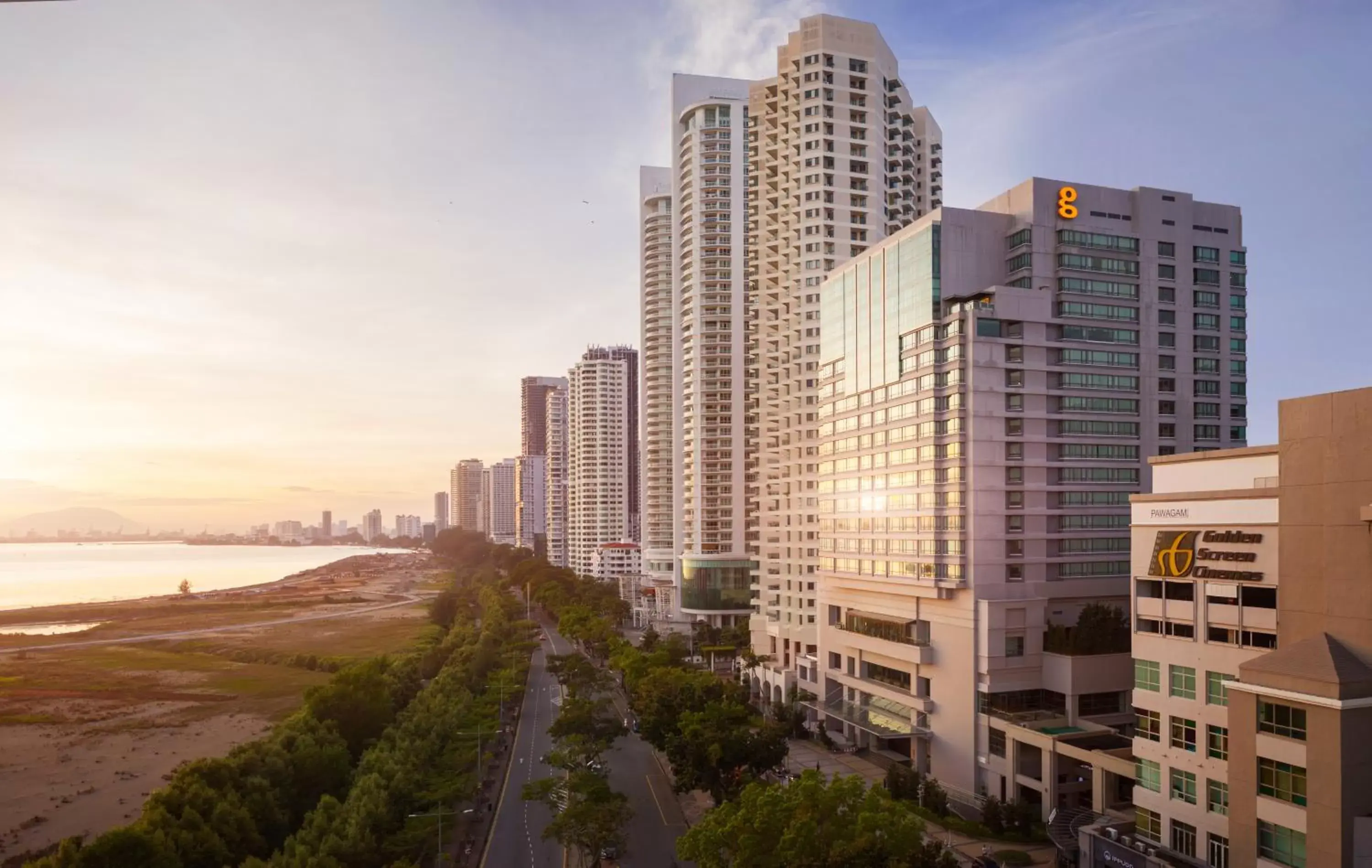 Property building in G Hotel Gurney Property building in G Hotel Gurney