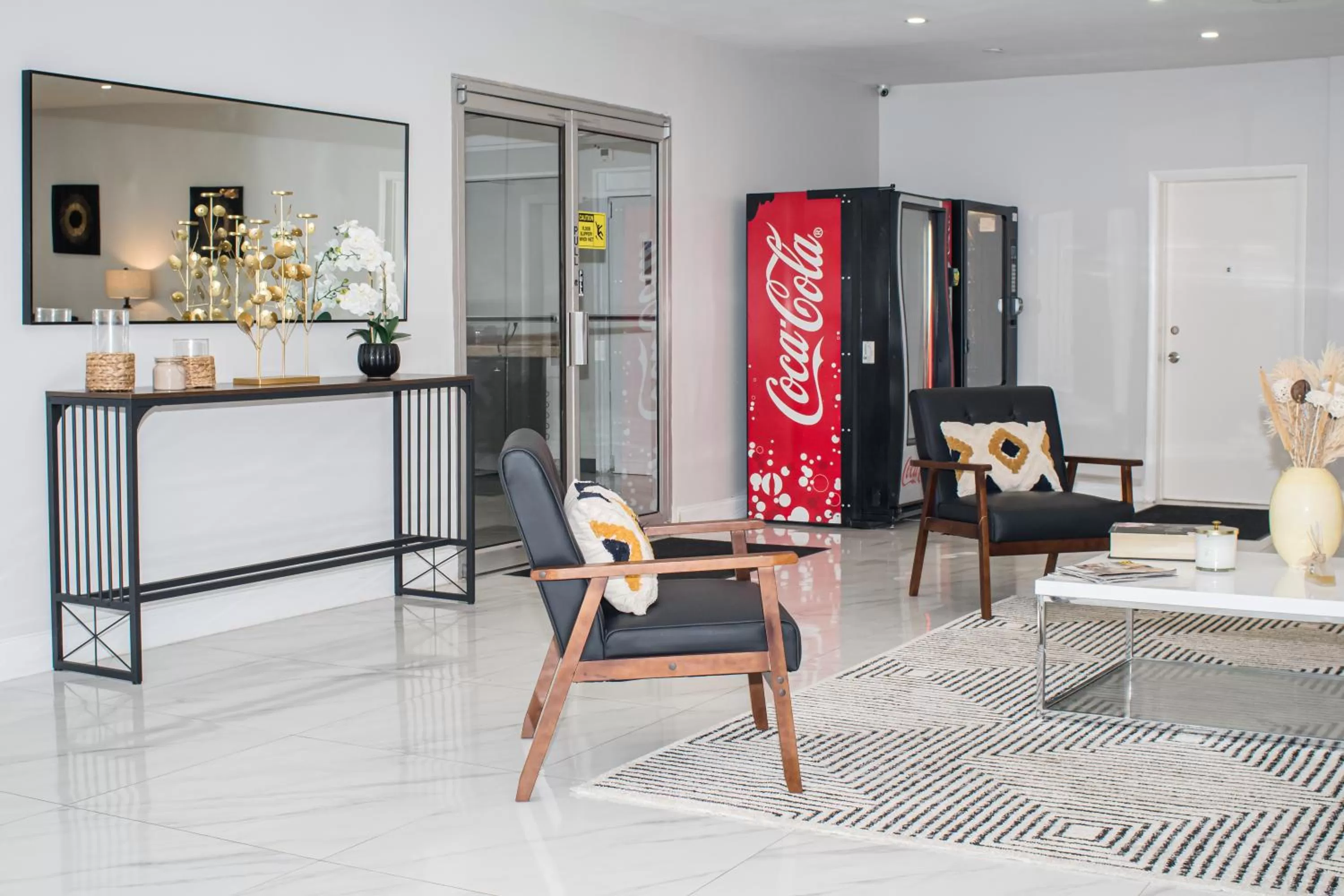 Seating area in Baymont by Wyndham Altamonte Springs