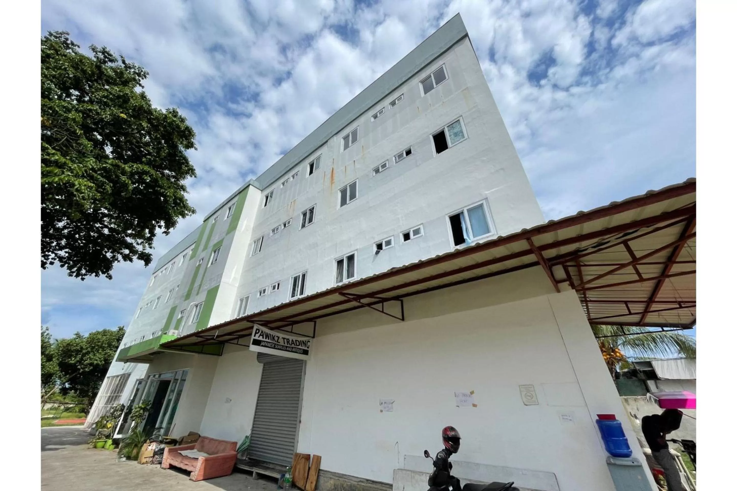 Facade/entrance, Property Building in OYO 823 Stay Inn