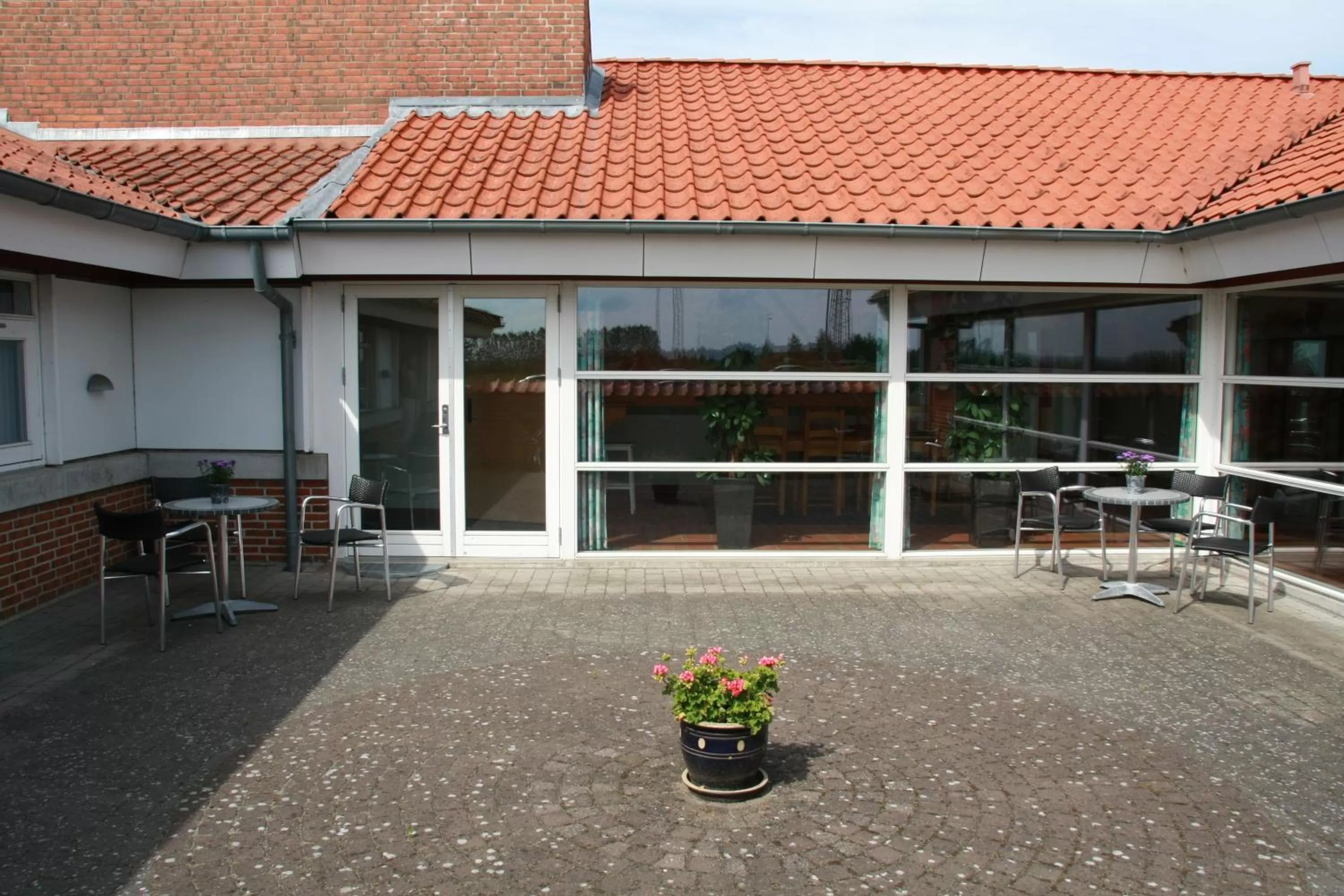 Garden in Motel Spar 10