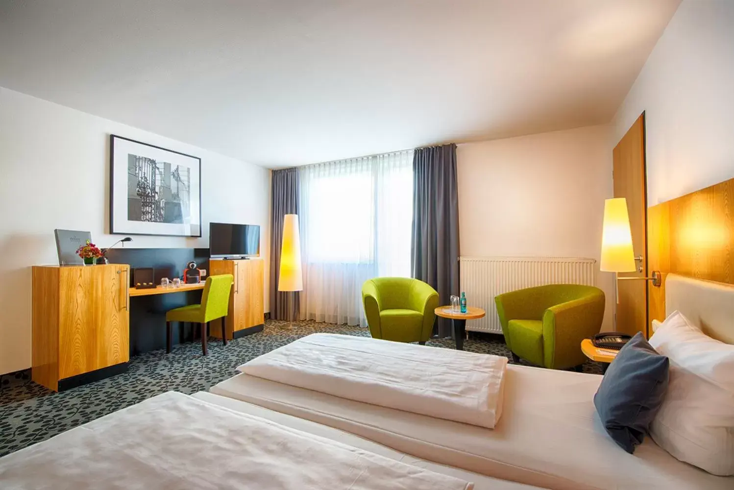 Bed in ACHAT Hotel Offenbach Plaza