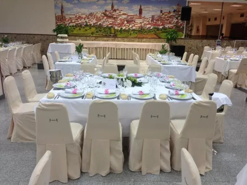 Banquet/Function facilities, Banquet Facilities in Hotel Oasis Familiar