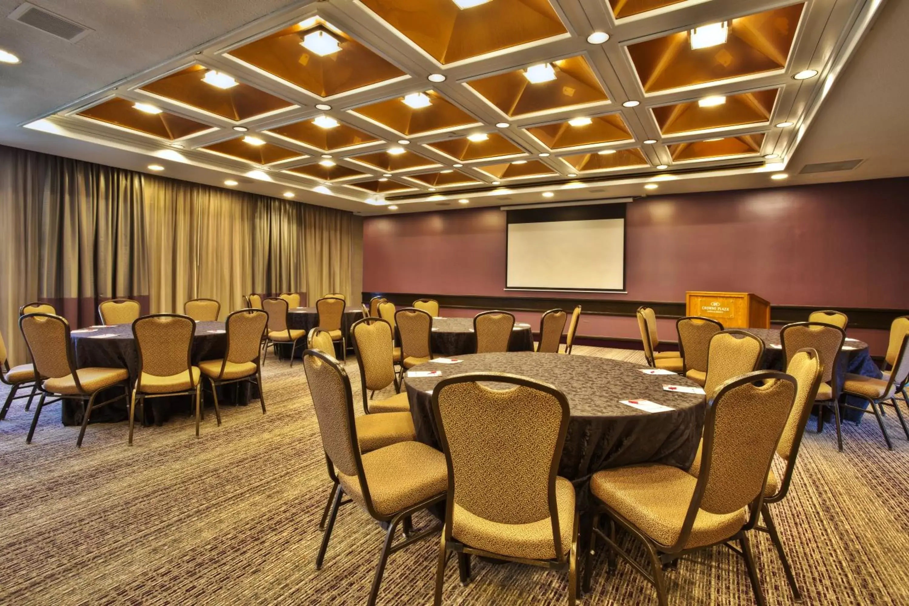 Meeting/conference room in Crowne Plaza Kitchener-Waterloo, an IHG Hotel