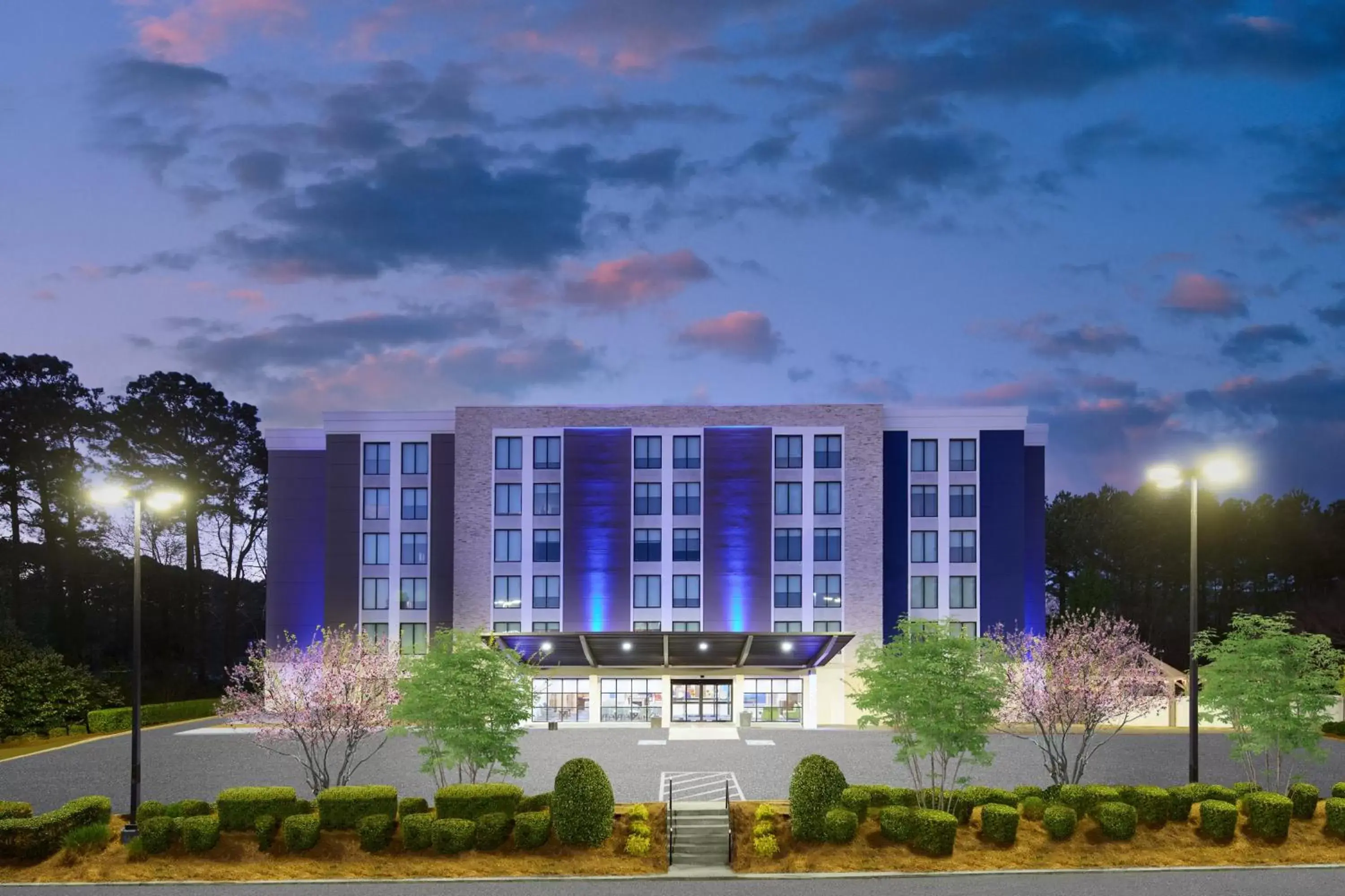 Property Building in Holiday Inn Express & Suites - Atlanta - Tucker Northlake, an IHG Hotel