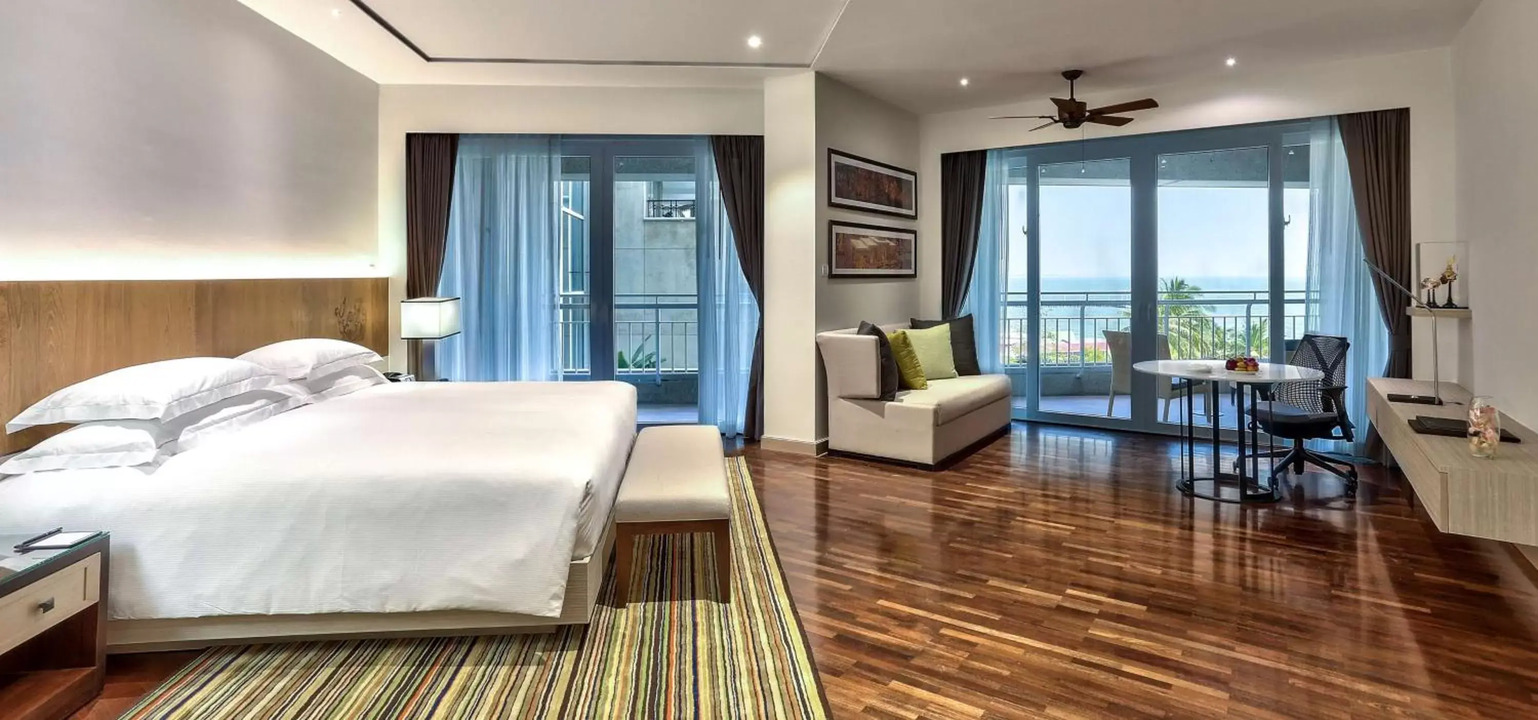 Bed in Hilton Hua Hin Resort & Spa