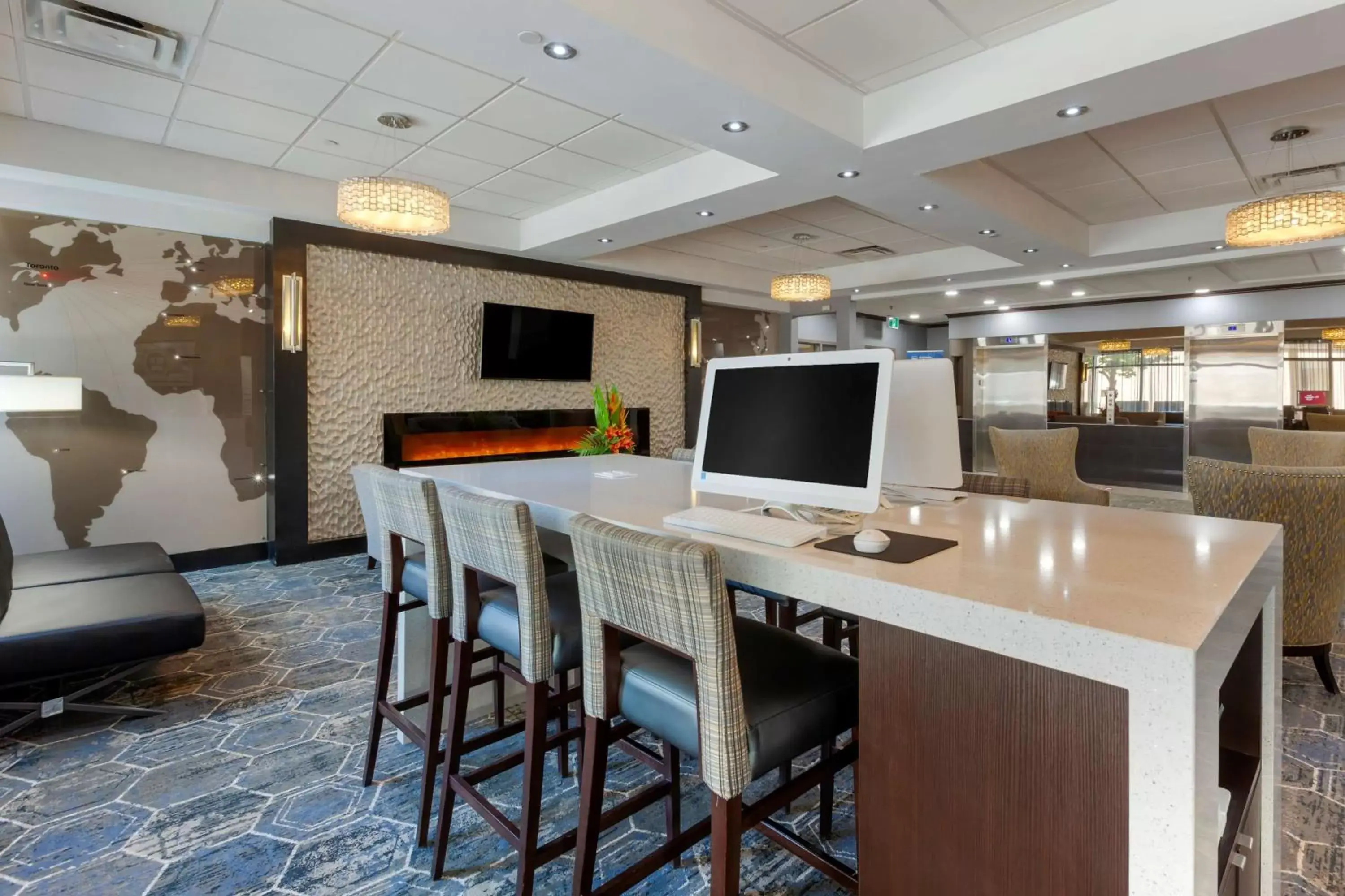 Business facilities in Best Western Plus Toronto Airport Hotel