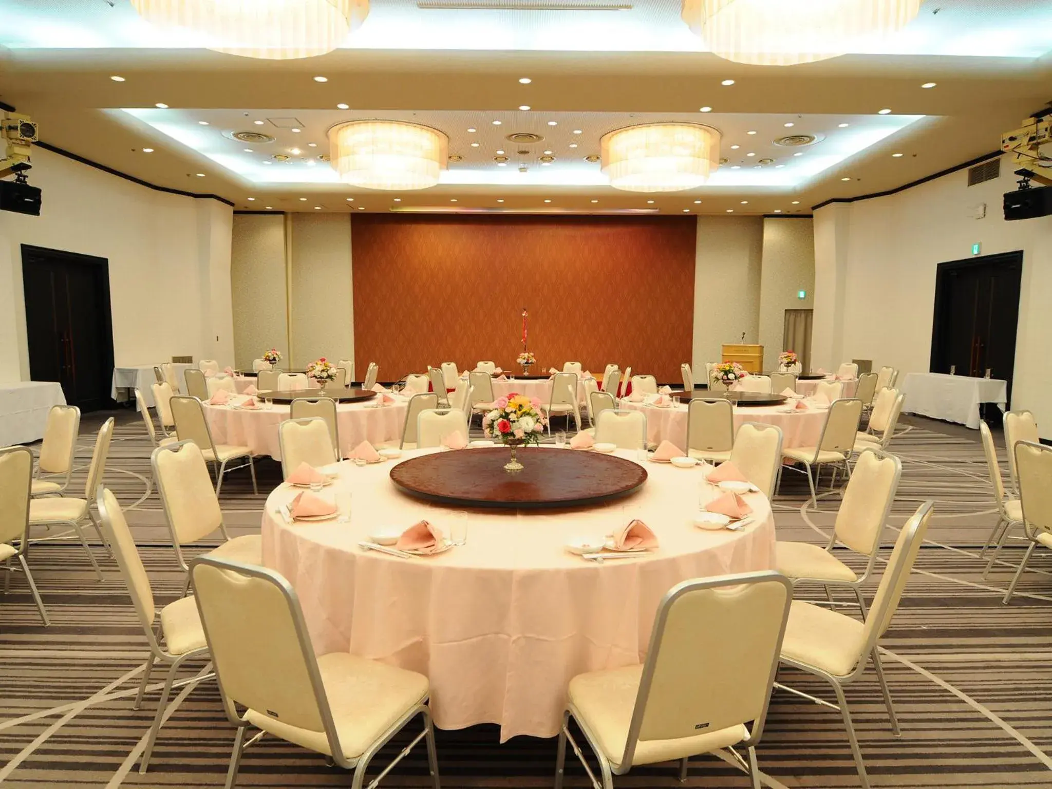 Banquet/Function facilities, Banquet Facilities in Niigata Toei Hotel