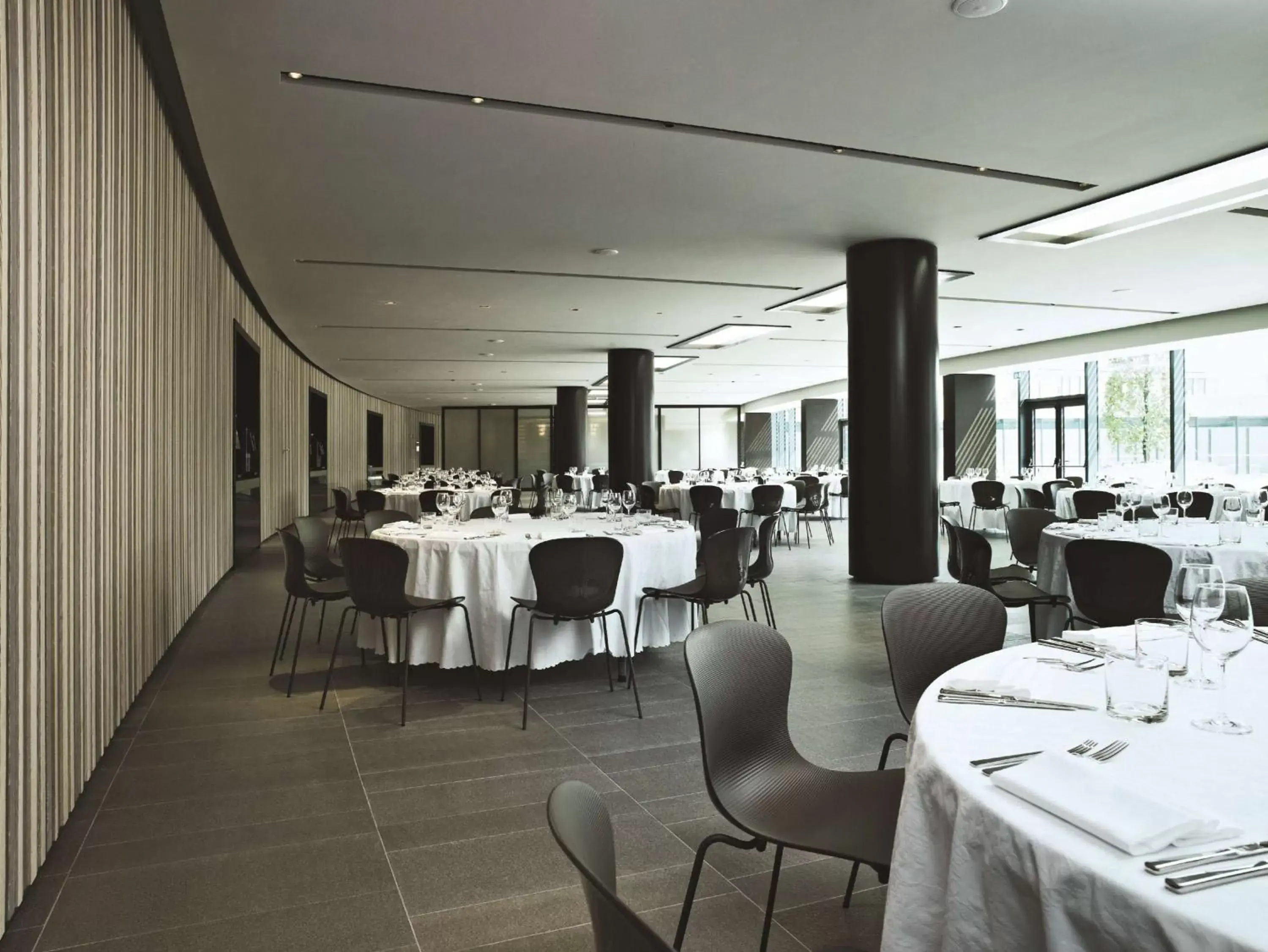 Meeting/conference room, Restaurant/Places to Eat in DoubleTree by Hilton Hotel Venice - North