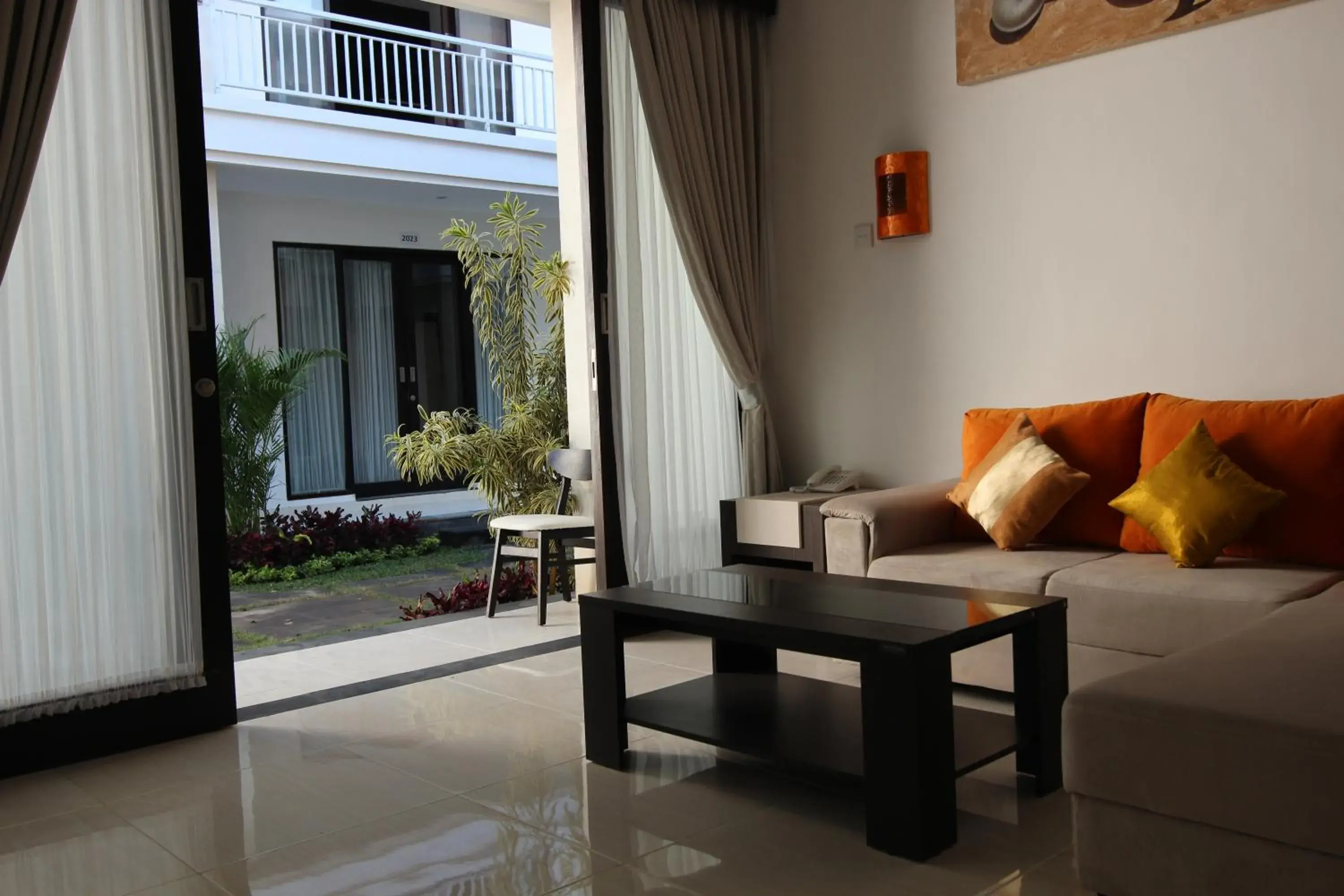 Patio, Seating Area in The Diana Suite Hotel