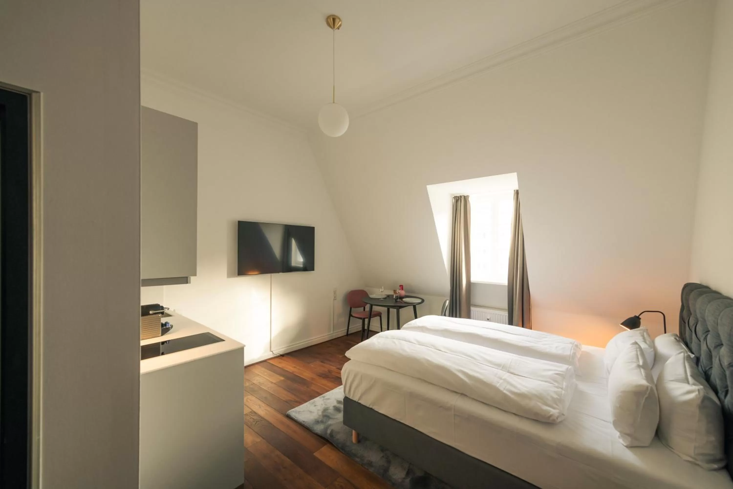 Bedroom, Bed in Bob W Berlin Mitte