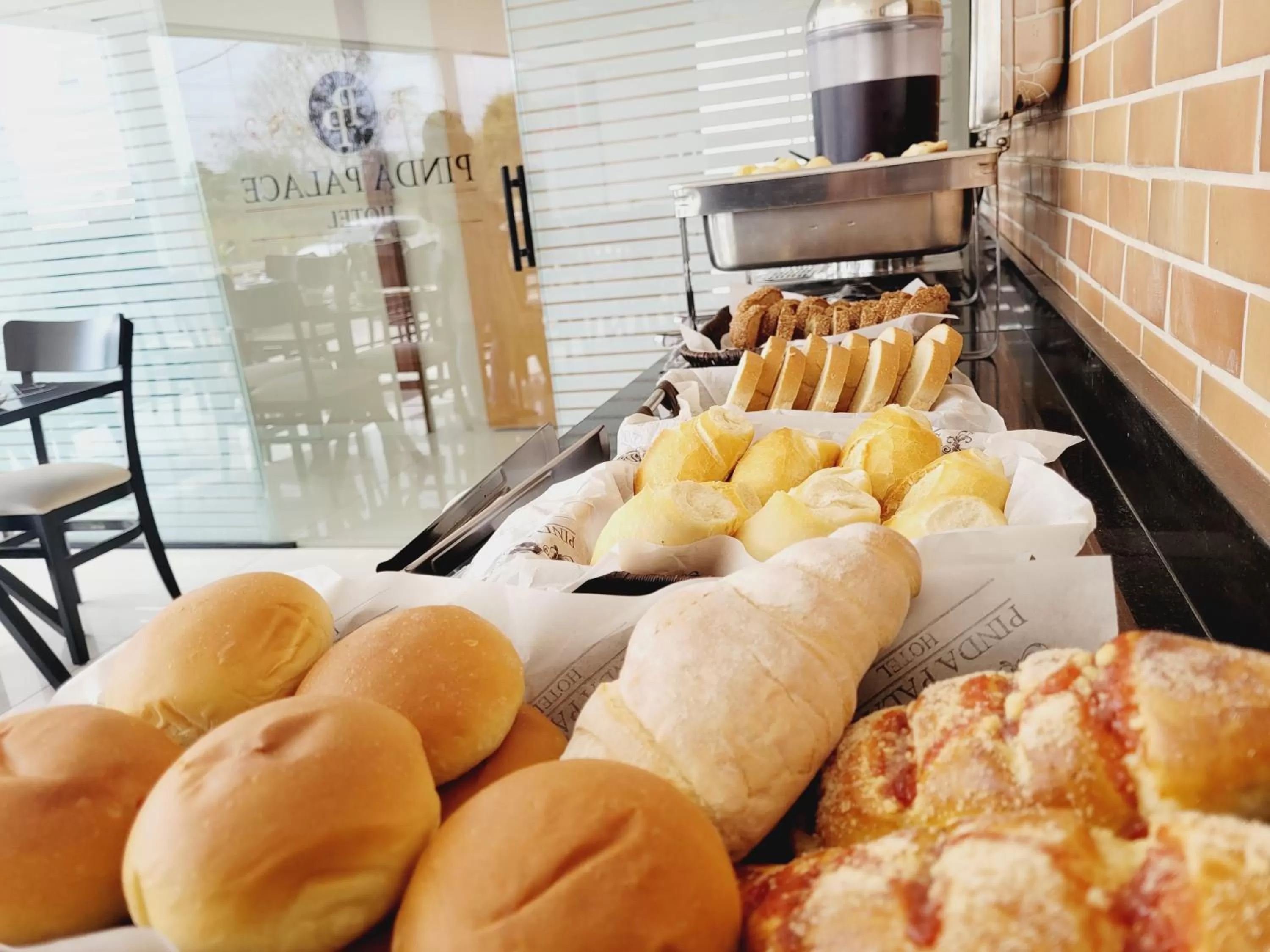 Breakfast in Pinda Palace Hotel