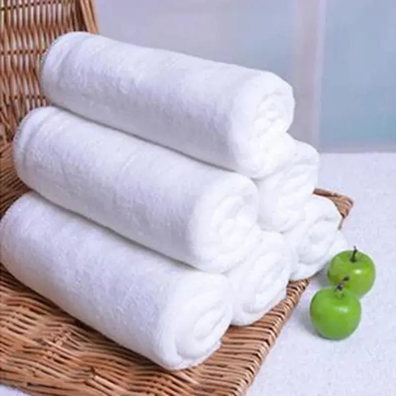 towels in Apple Hostel