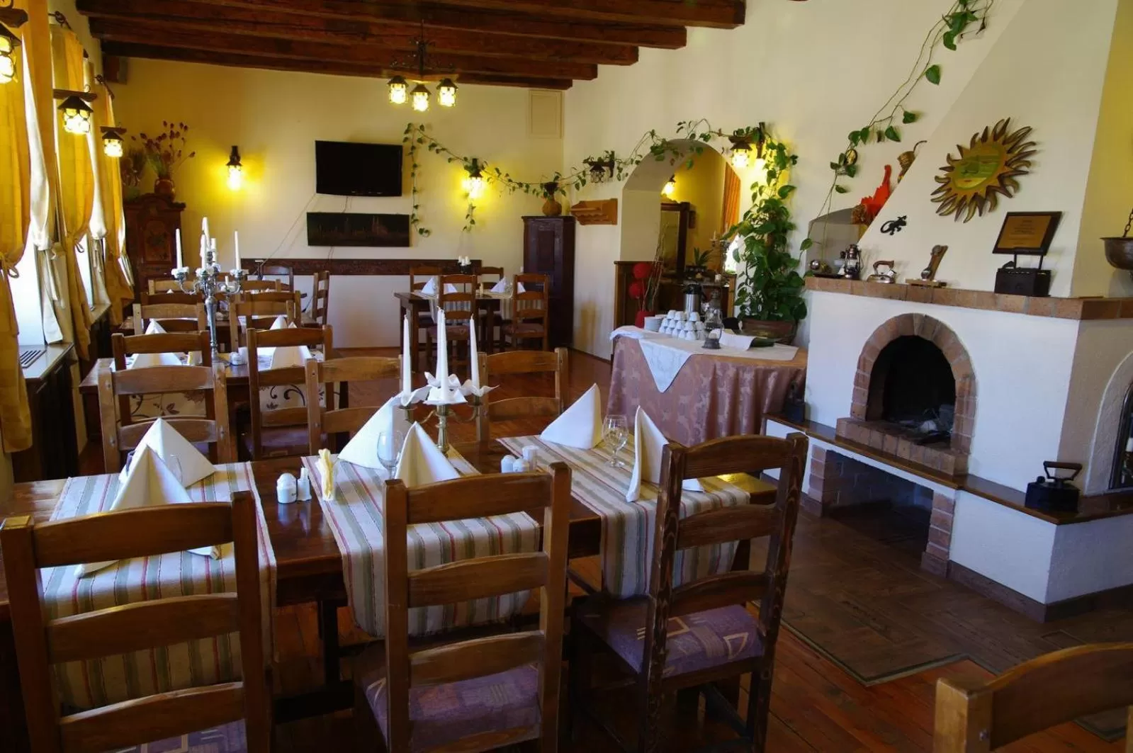 Restaurant/places to eat in Hotel Bielmann