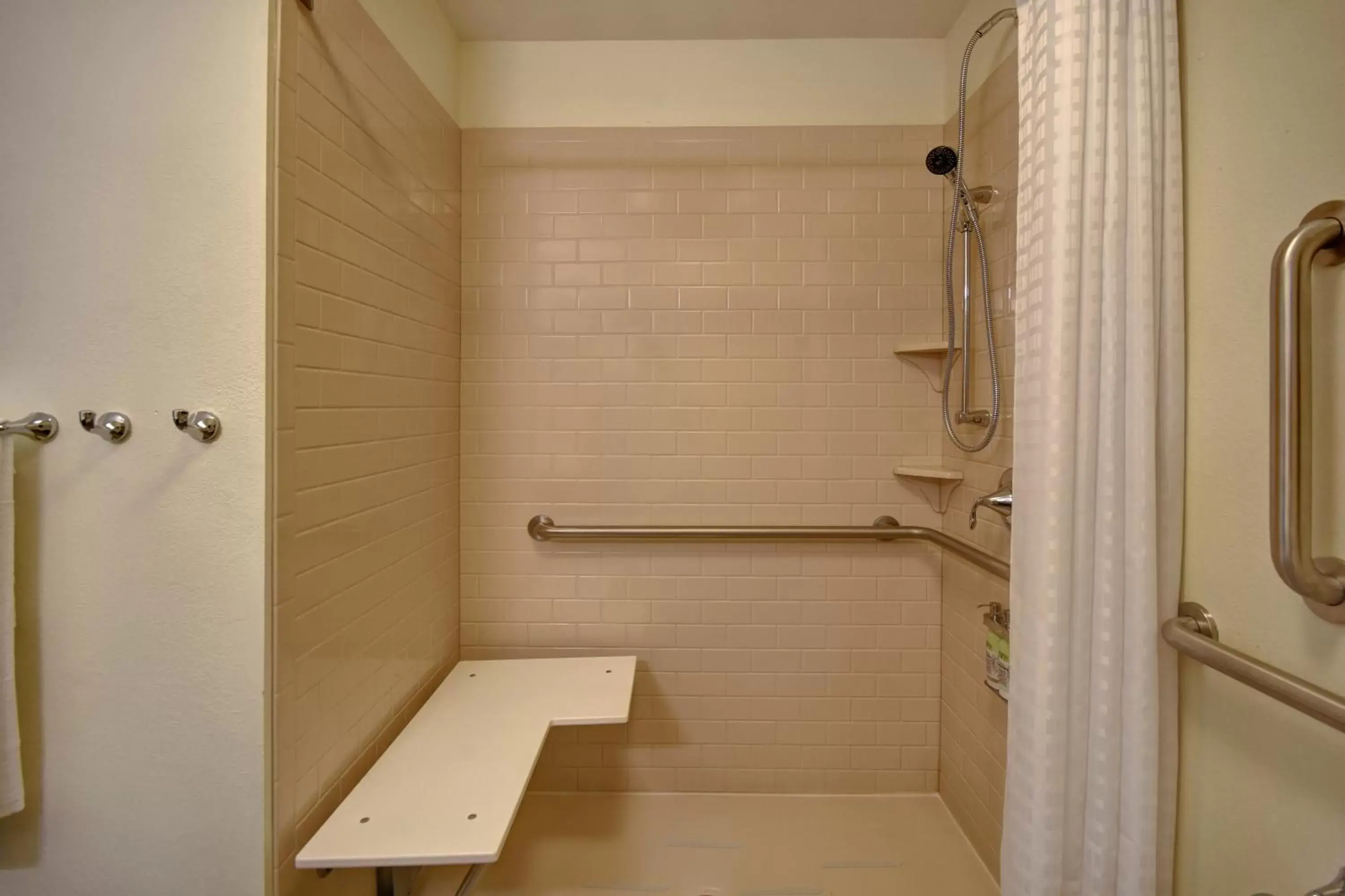 Bathroom in Candlewood Suites Carrollton, an IHG Hotel