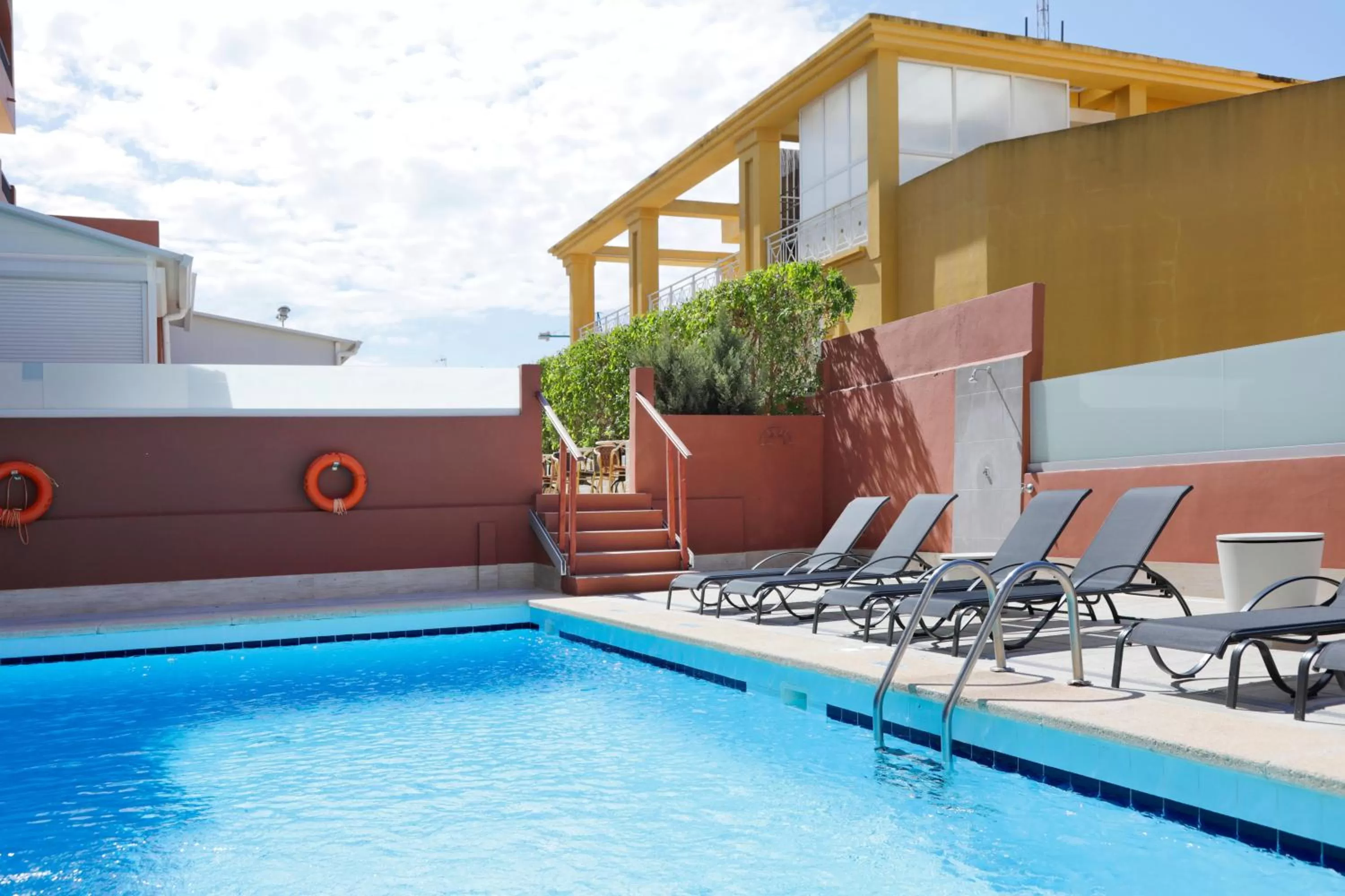 Swimming pool in Nura Santa Ponsa & Spa