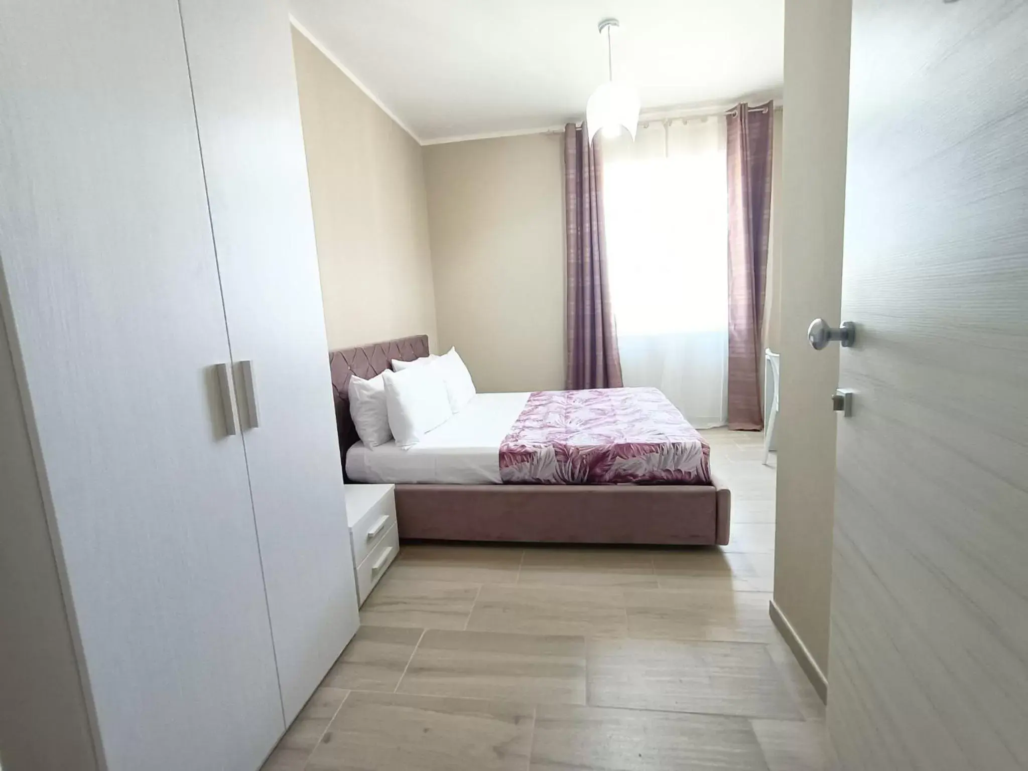 Large Double Room in B&B Al Centro Large Double Room in B&B Al Centro