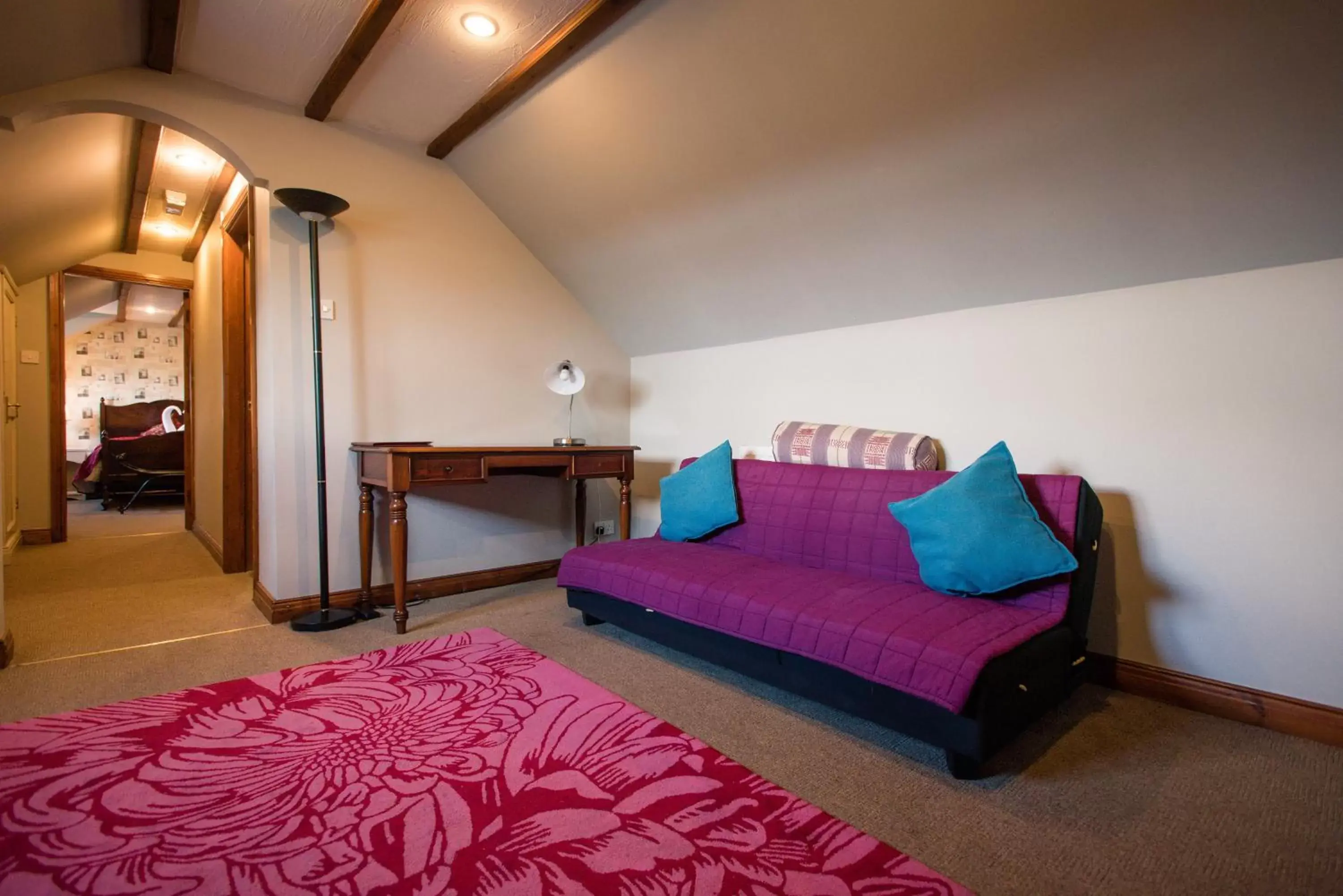 Living room, Seating Area in The Royal Arms Hotel